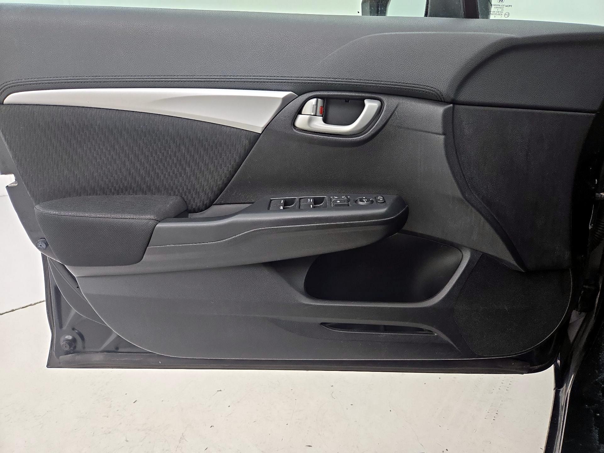 Thumbnail: 2014 Honda Civic - 12