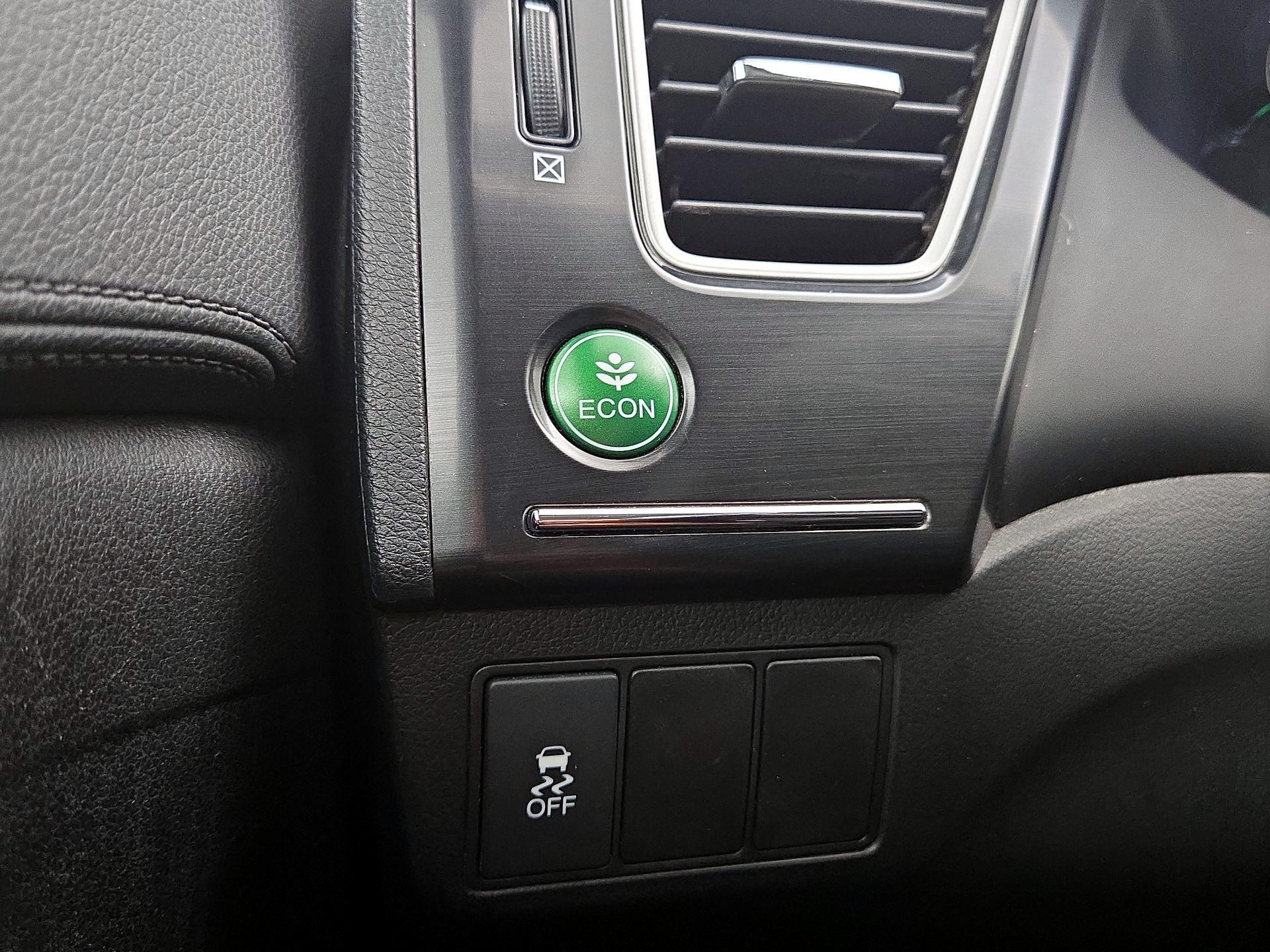 Thumbnail: 2014 Honda Civic - 13
