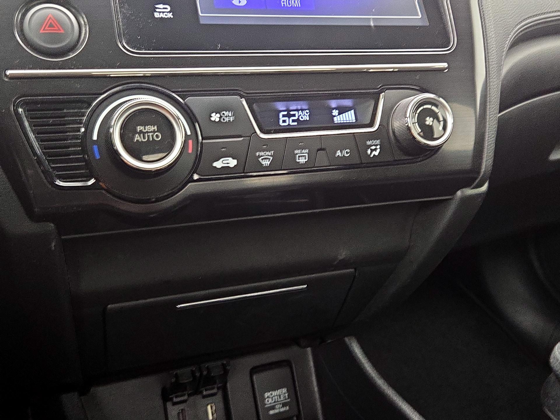 Thumbnail: 2014 Honda Civic - 16