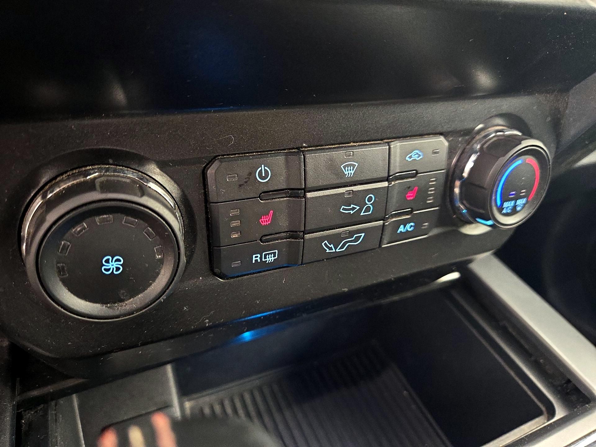 Thumbnail: 2019 Ford F-150 - 16