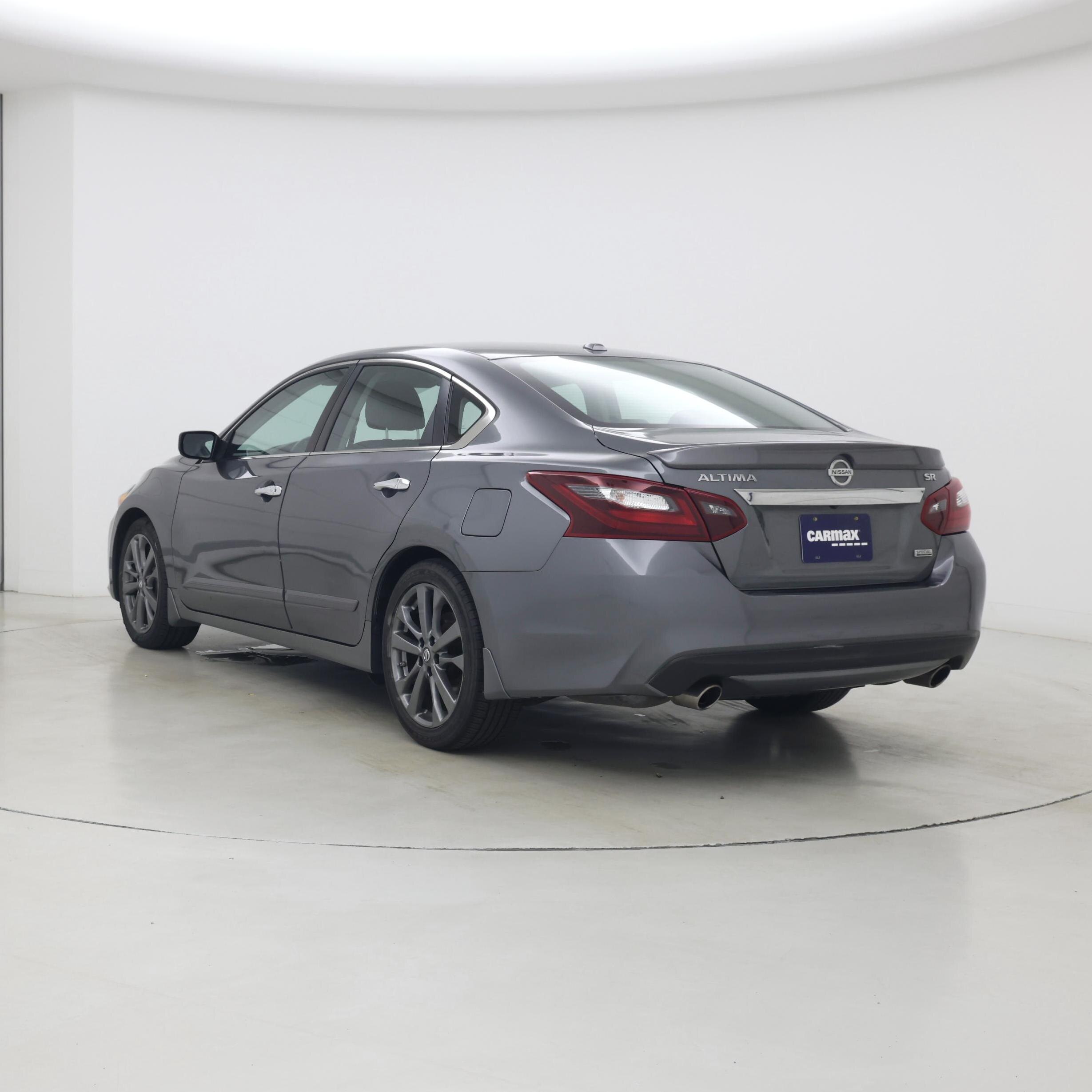 Thumbnail: 2018 Nissan Altima - 2