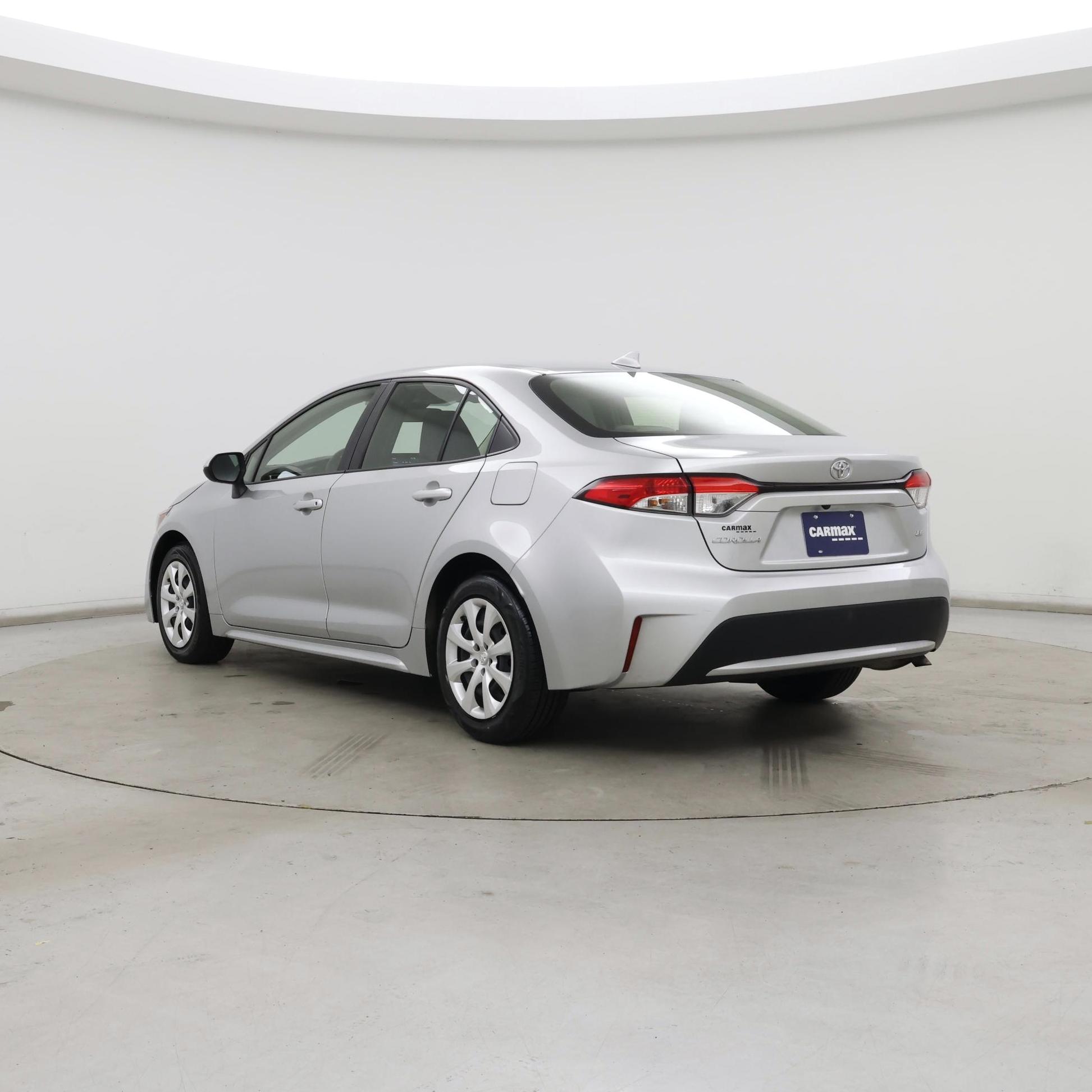 Thumbnail: 2021 Toyota Corolla - 2