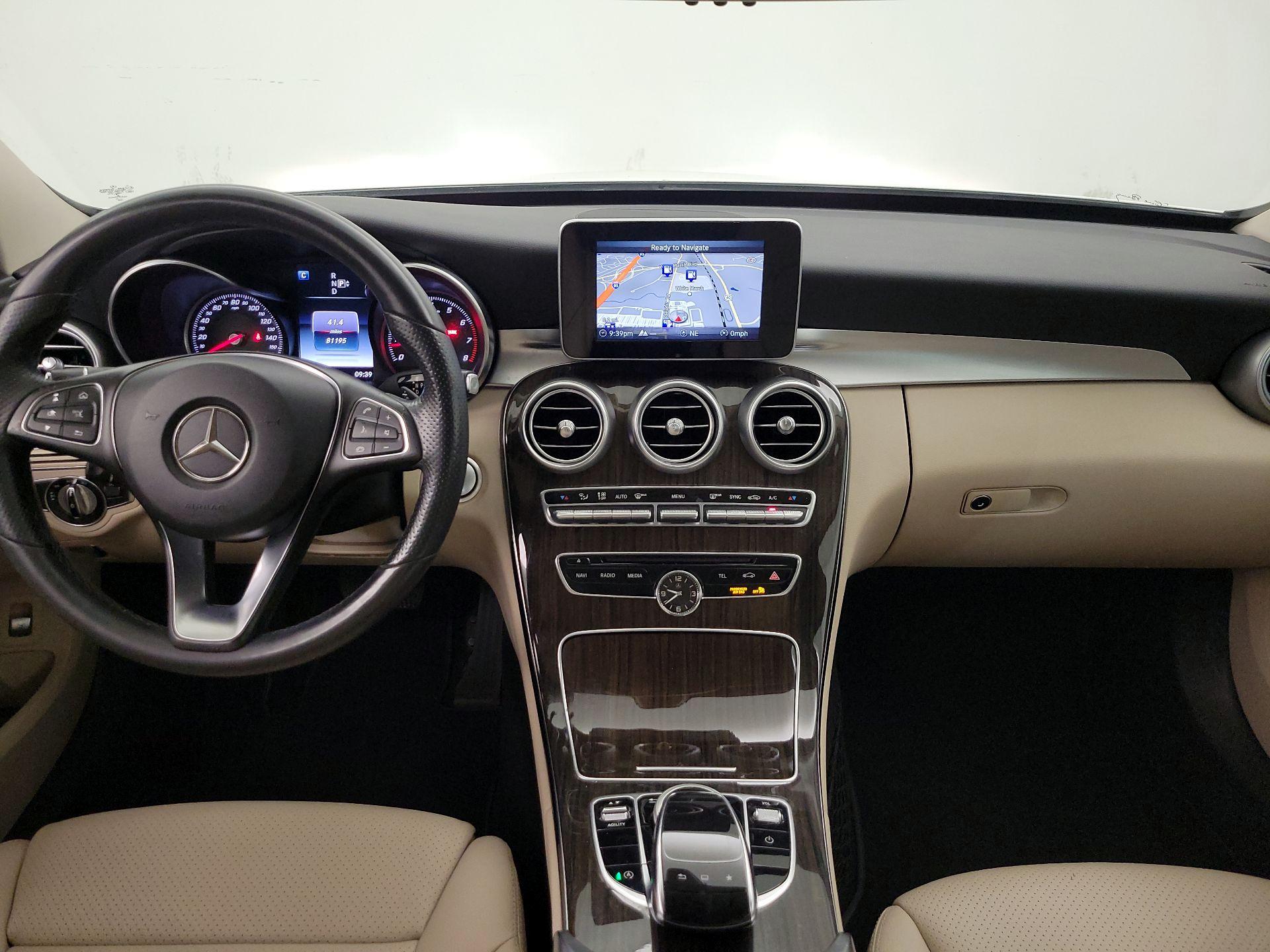 Thumbnail: 2015 Mercedes-Benz C-Class - 9