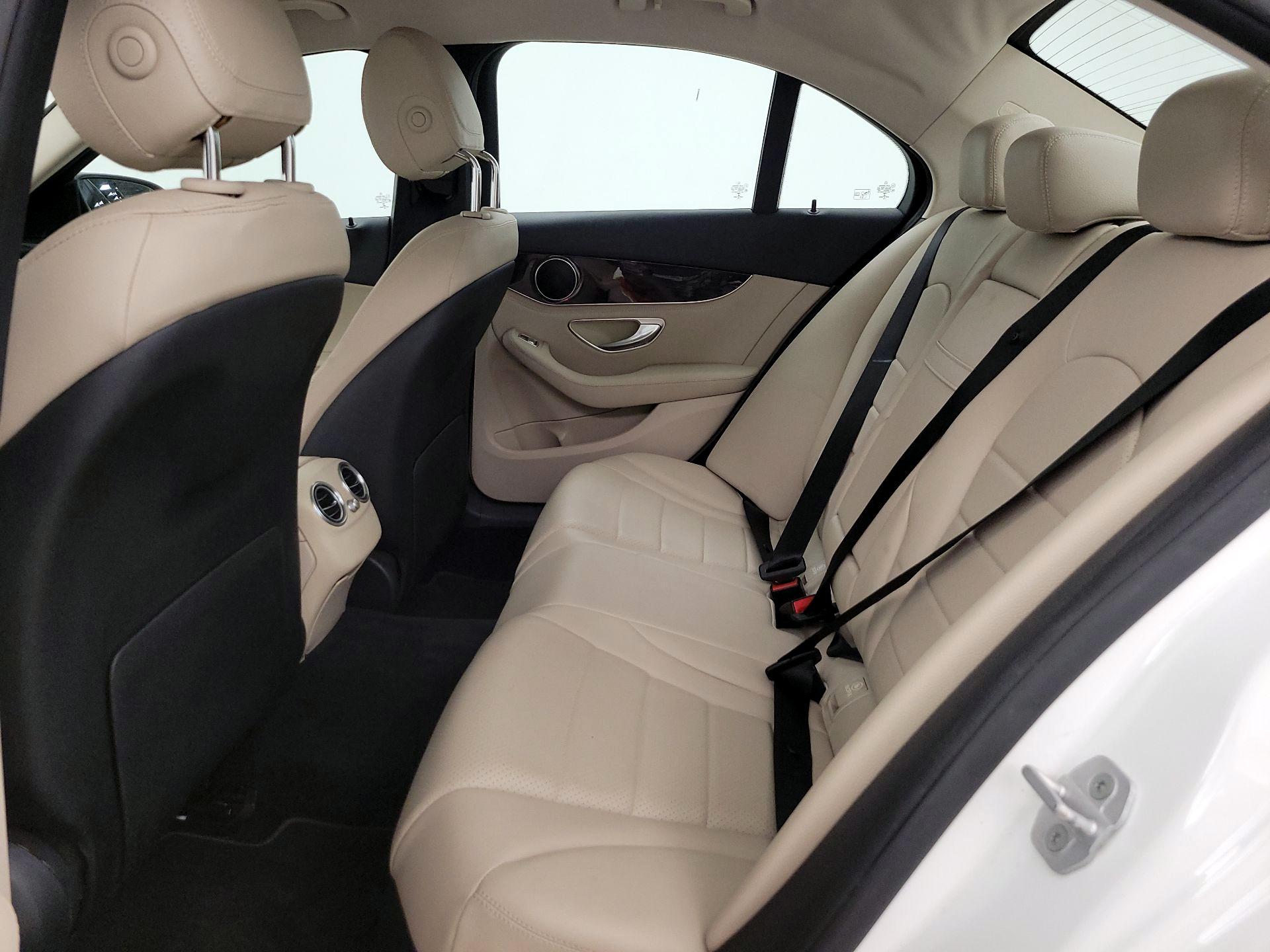 Thumbnail: 2015 Mercedes-Benz C-Class - 19