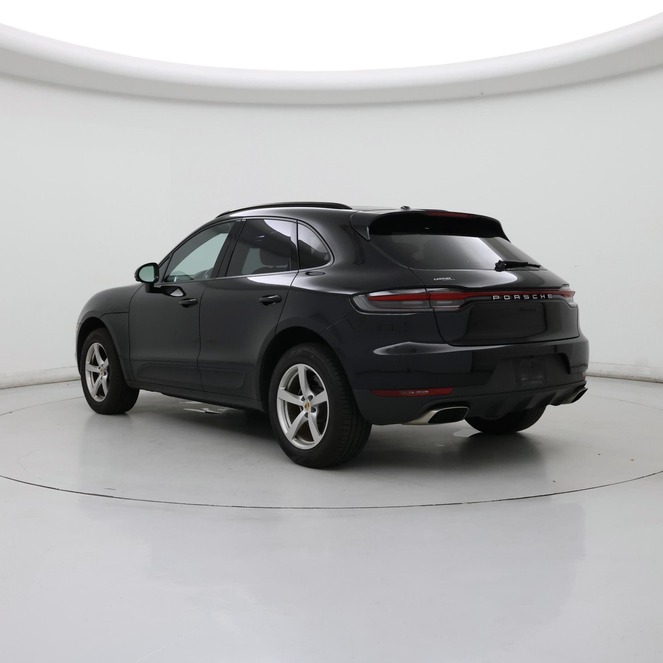Thumbnail: 2020 Porsche Macan - 2