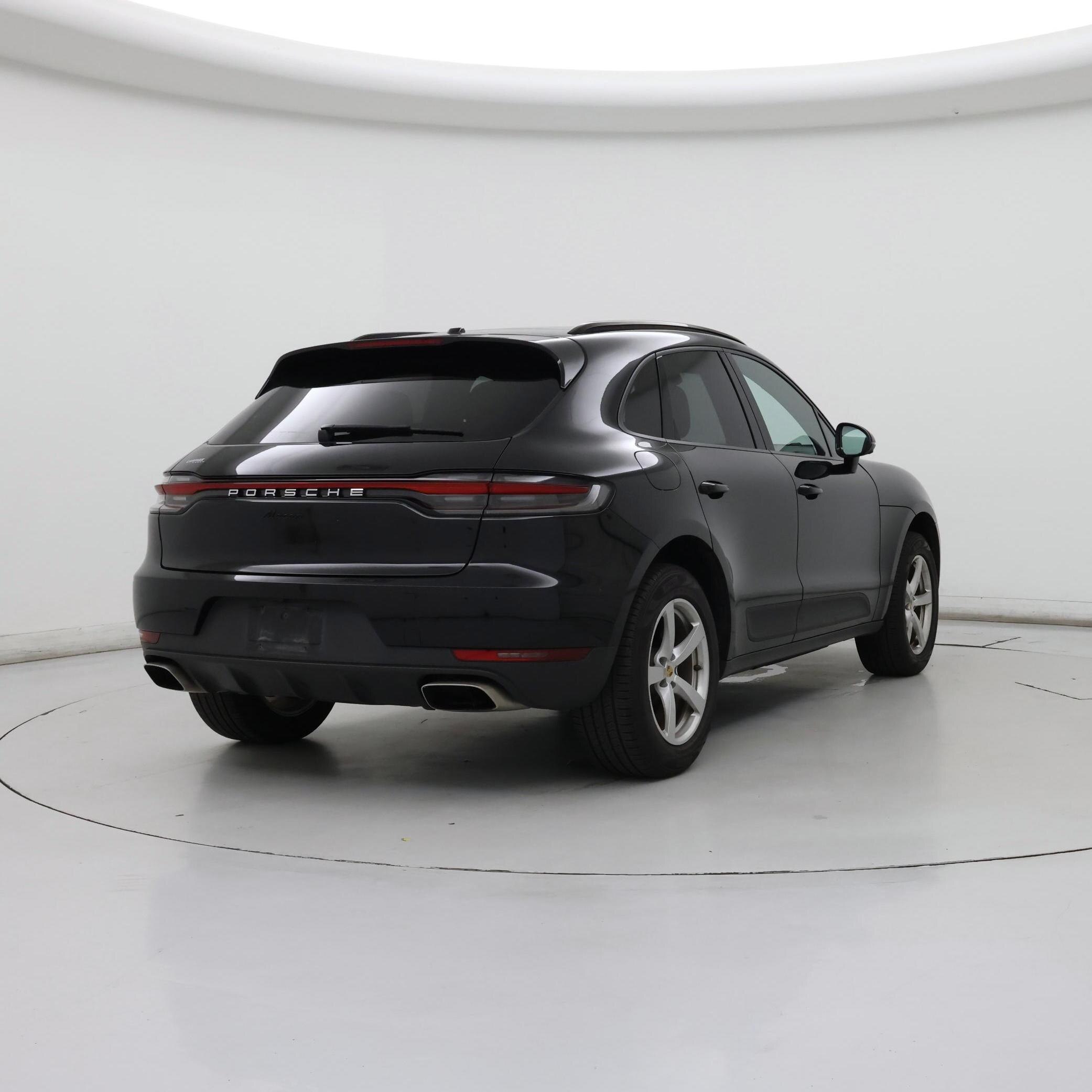 Thumbnail: 2020 Porsche Macan - 8