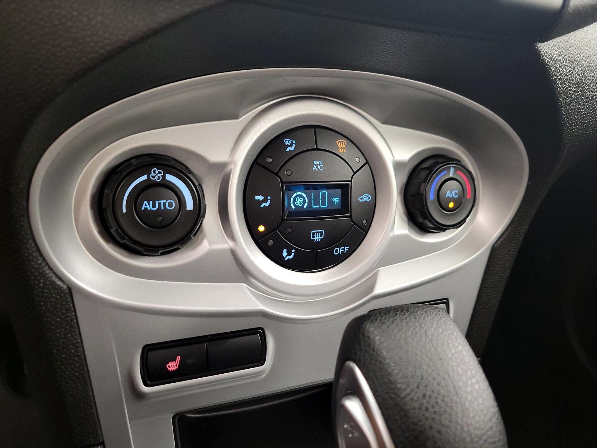 Thumbnail: 2019 Ford Fiesta - 16