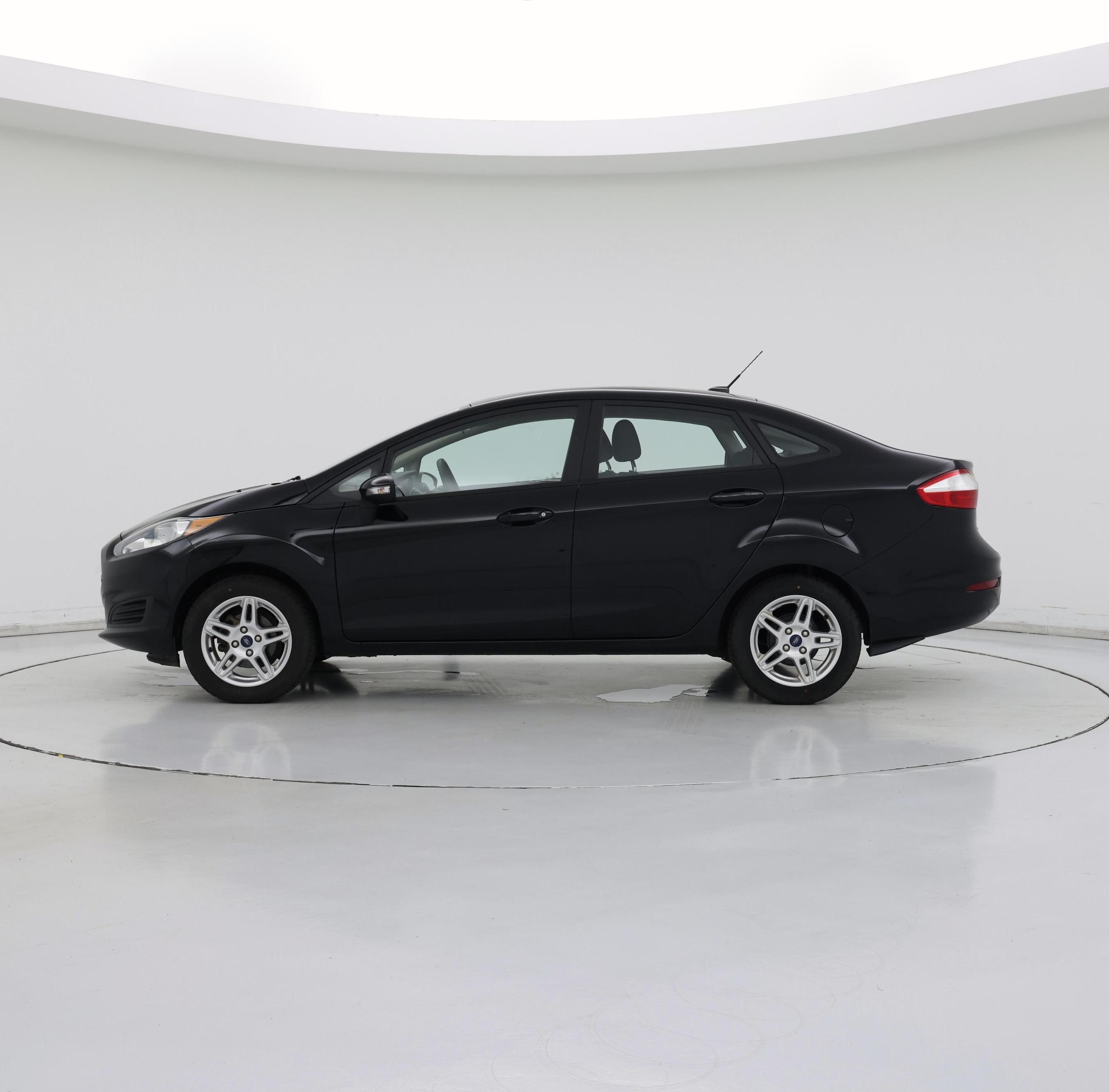 Thumbnail: 2019 Ford Fiesta - 3