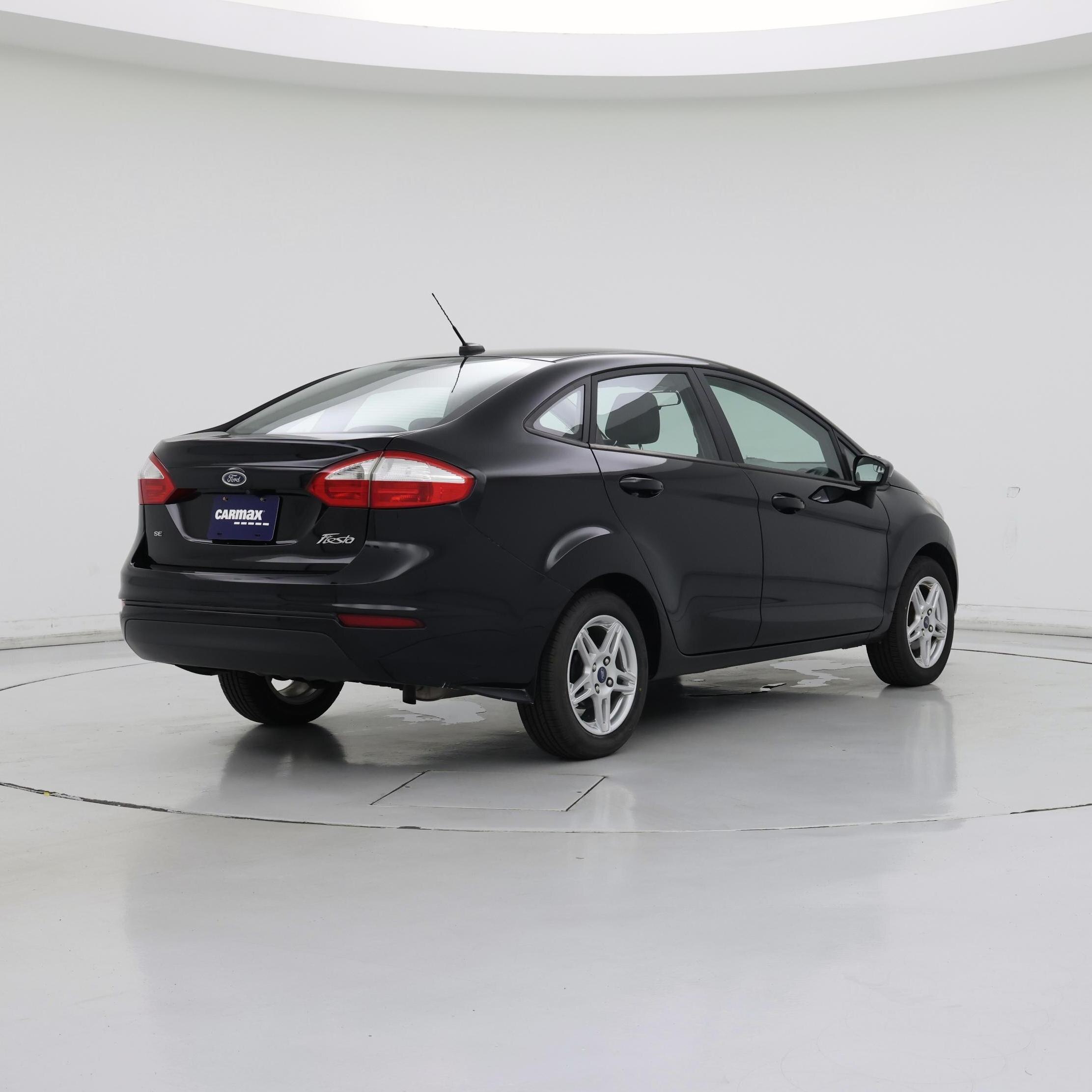 Thumbnail: 2019 Ford Fiesta - 8