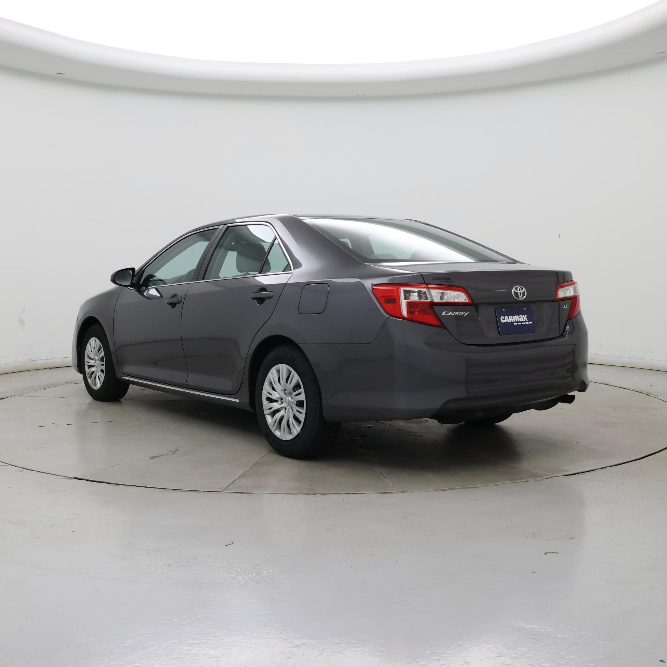 Thumbnail: 2014 Toyota Camry - 2