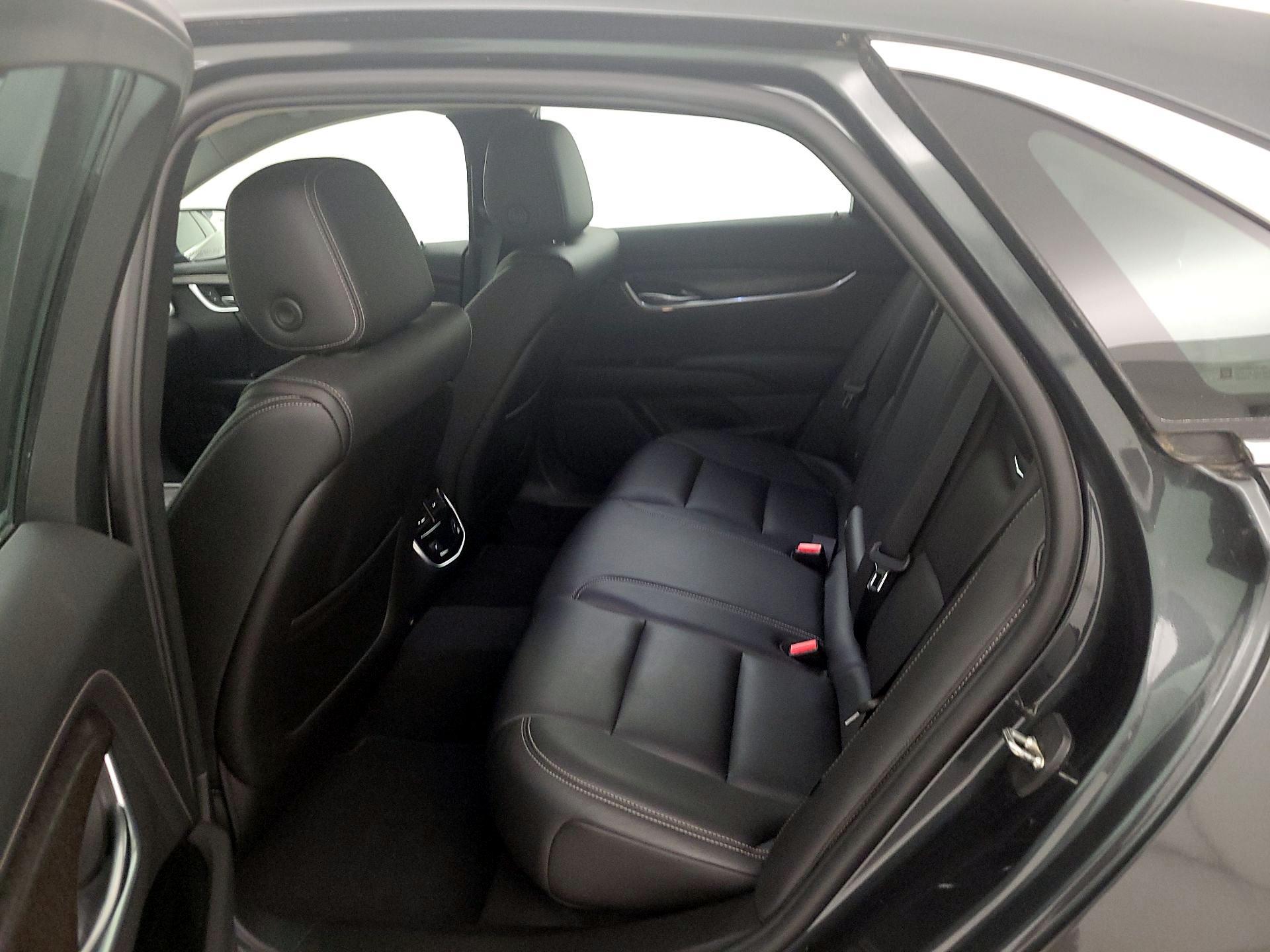 Thumbnail: 2019 Cadillac XTS - 18