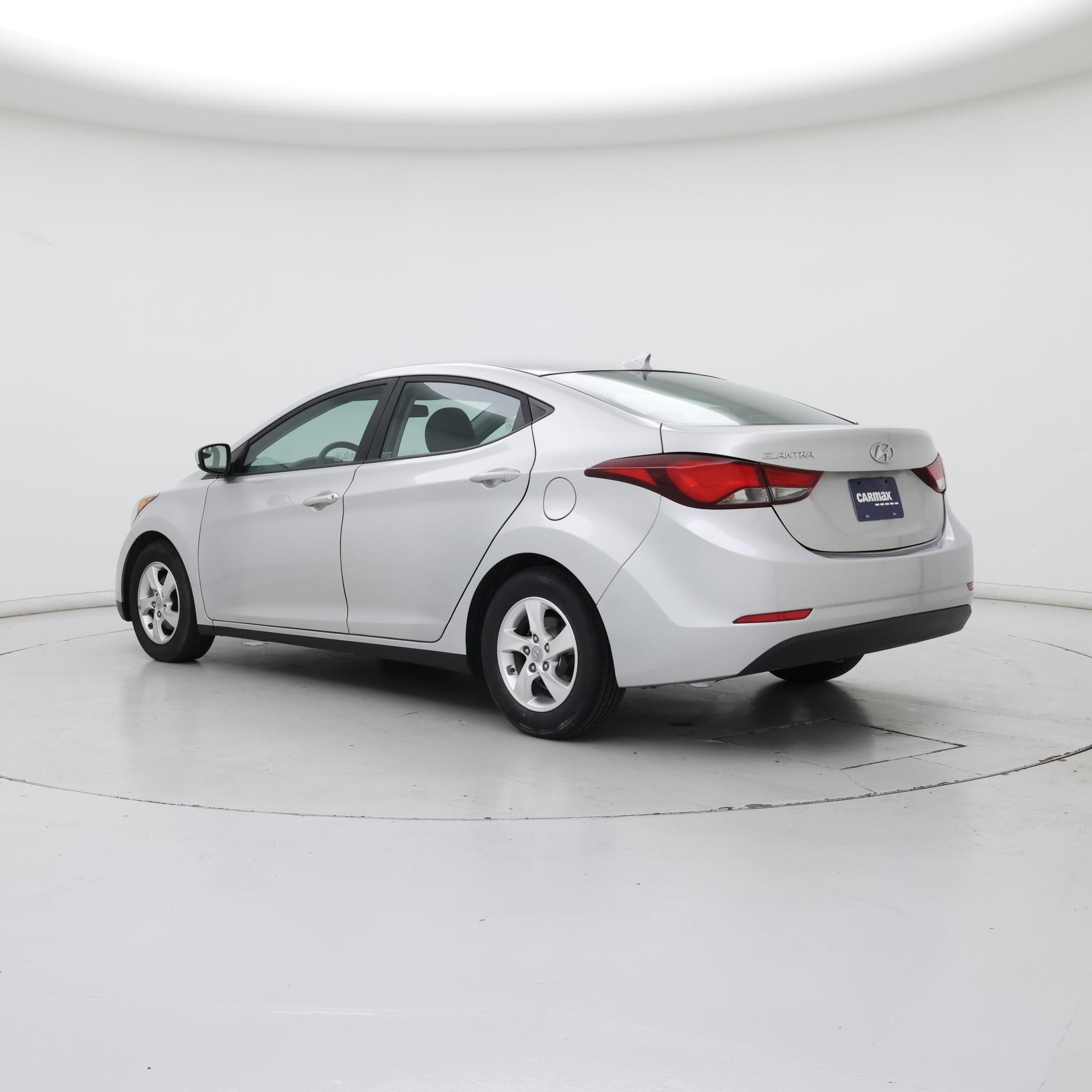 Thumbnail: 2015 Hyundai Elantra - 2