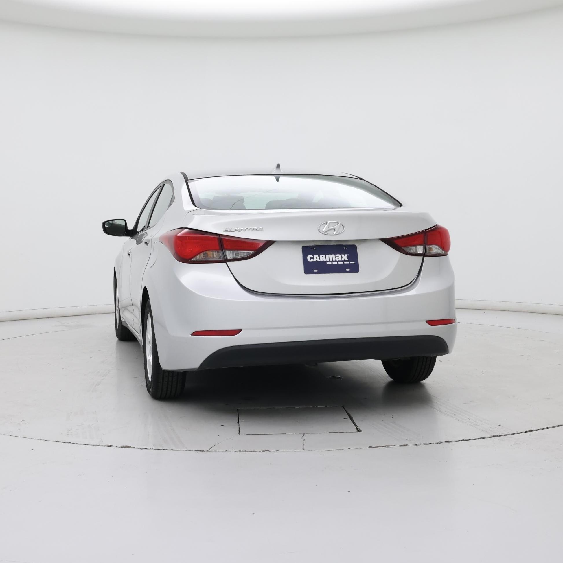 Thumbnail: 2015 Hyundai Elantra - 6