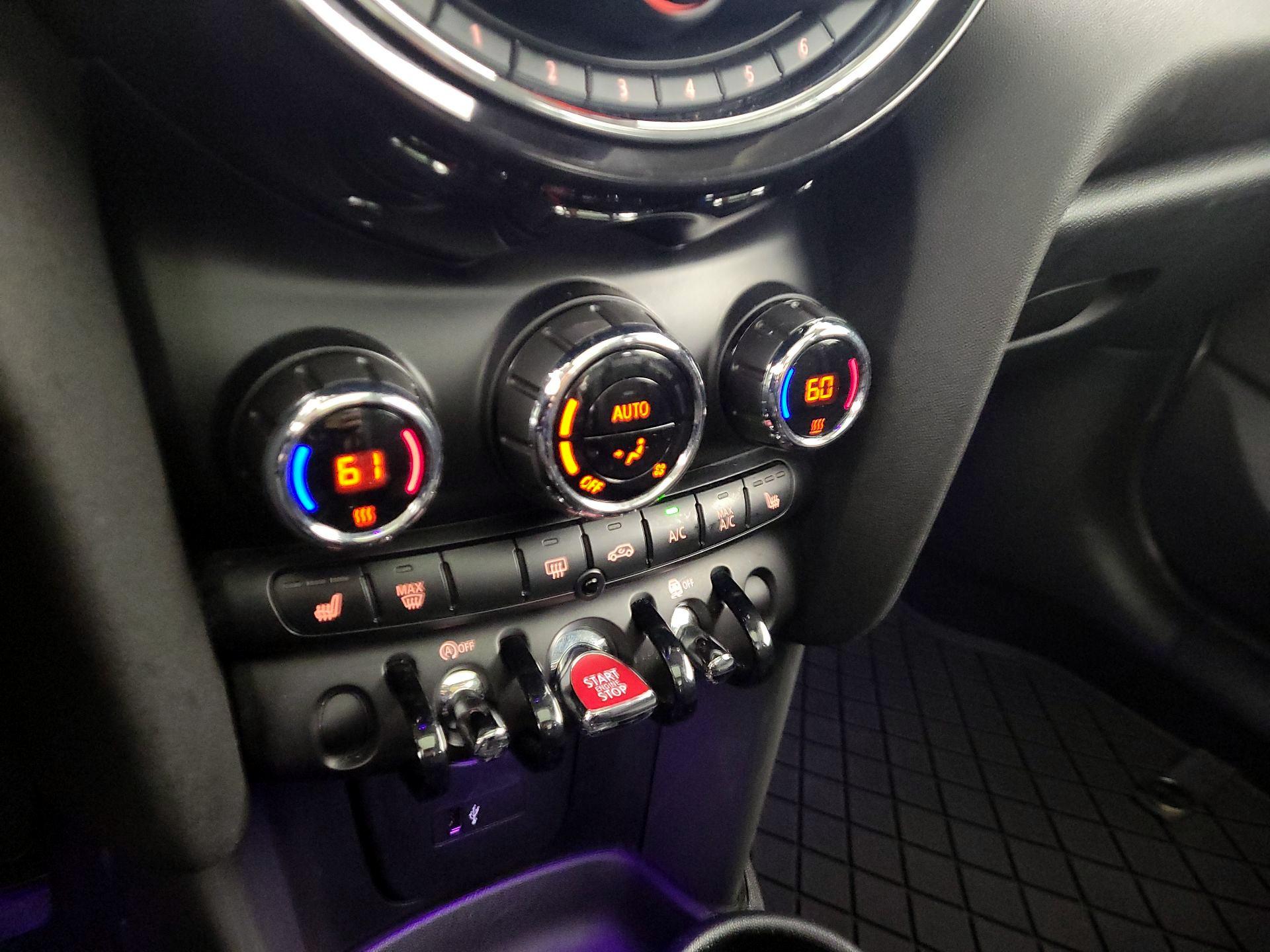 Thumbnail: 2020 MINI Cooper Hardtop - 15