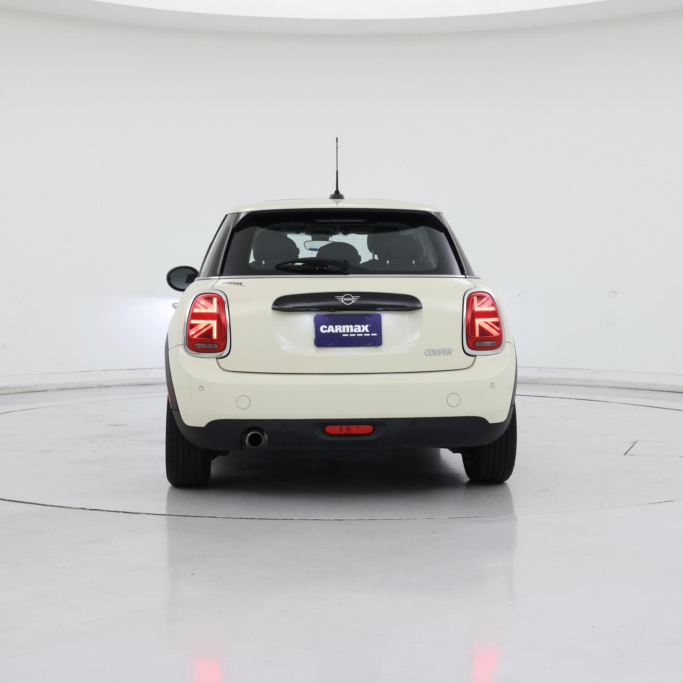 Thumbnail: 2020 MINI Cooper Hardtop - 6