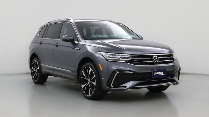 2023 Volkswagen Tiguan SE R-Line Hero Image
