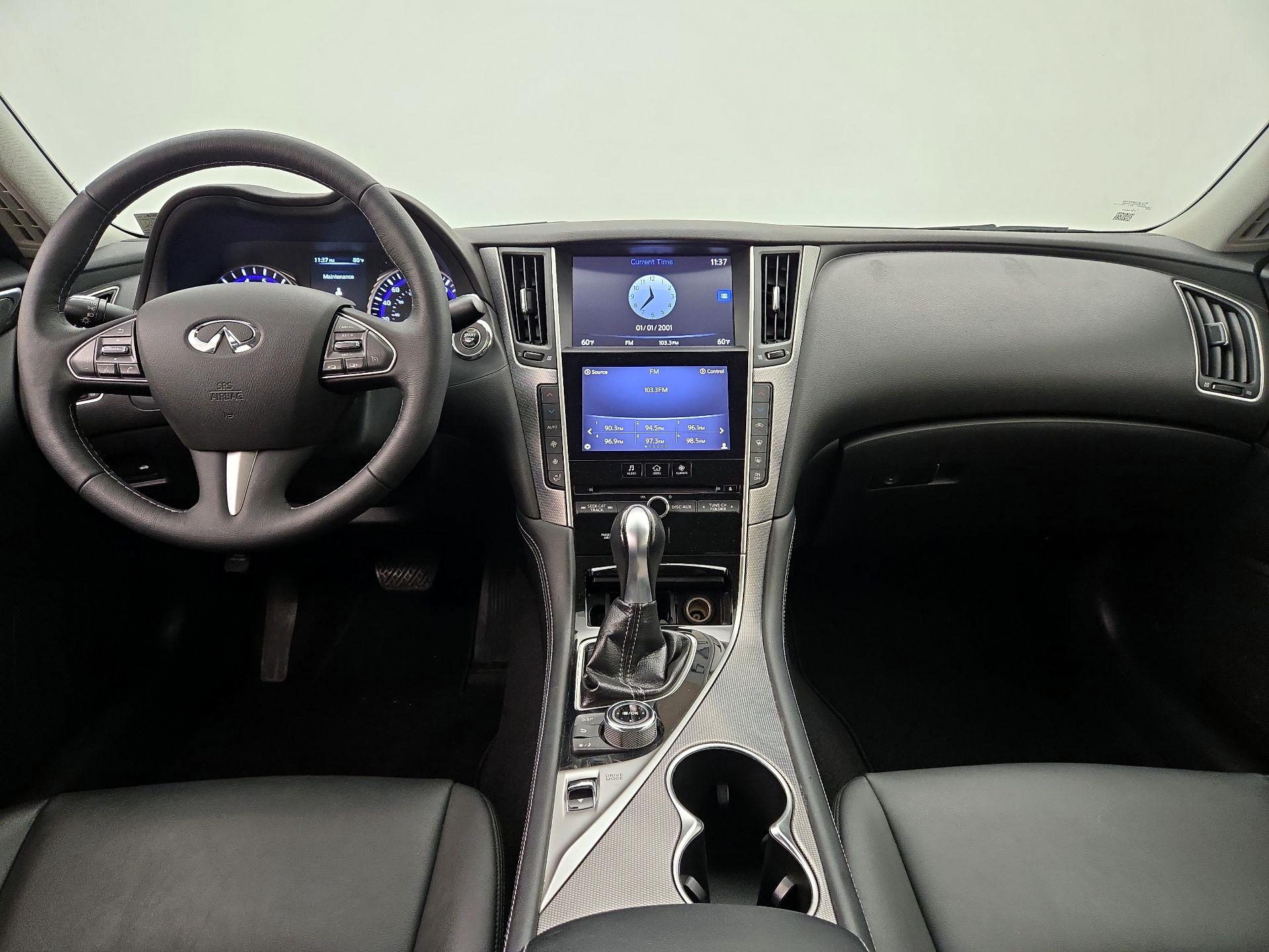 Thumbnail: 2015 INFINITI Q50 - 9