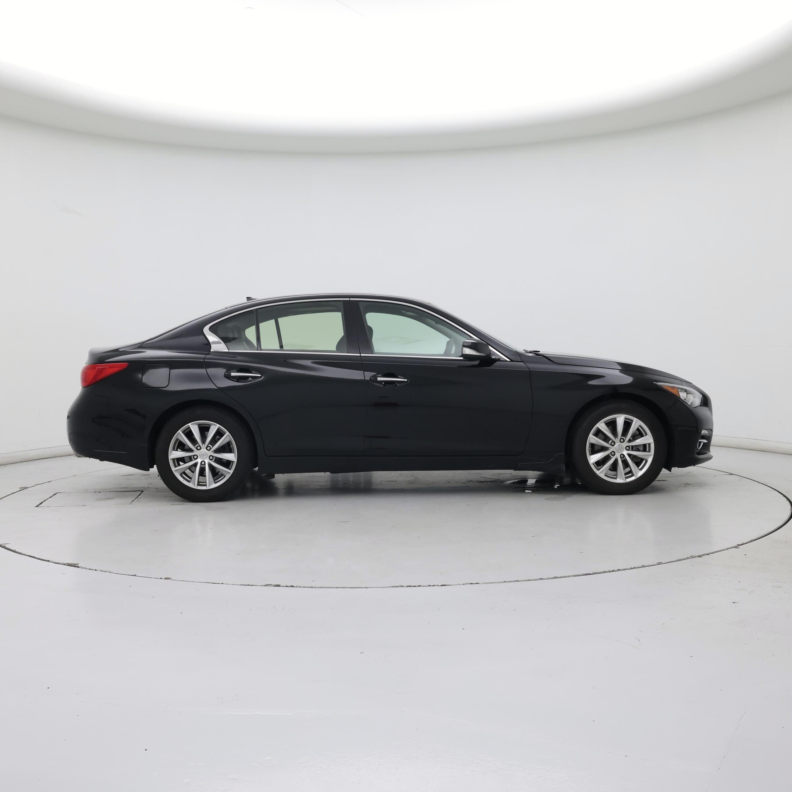 Thumbnail: 2015 INFINITI Q50 - 7
