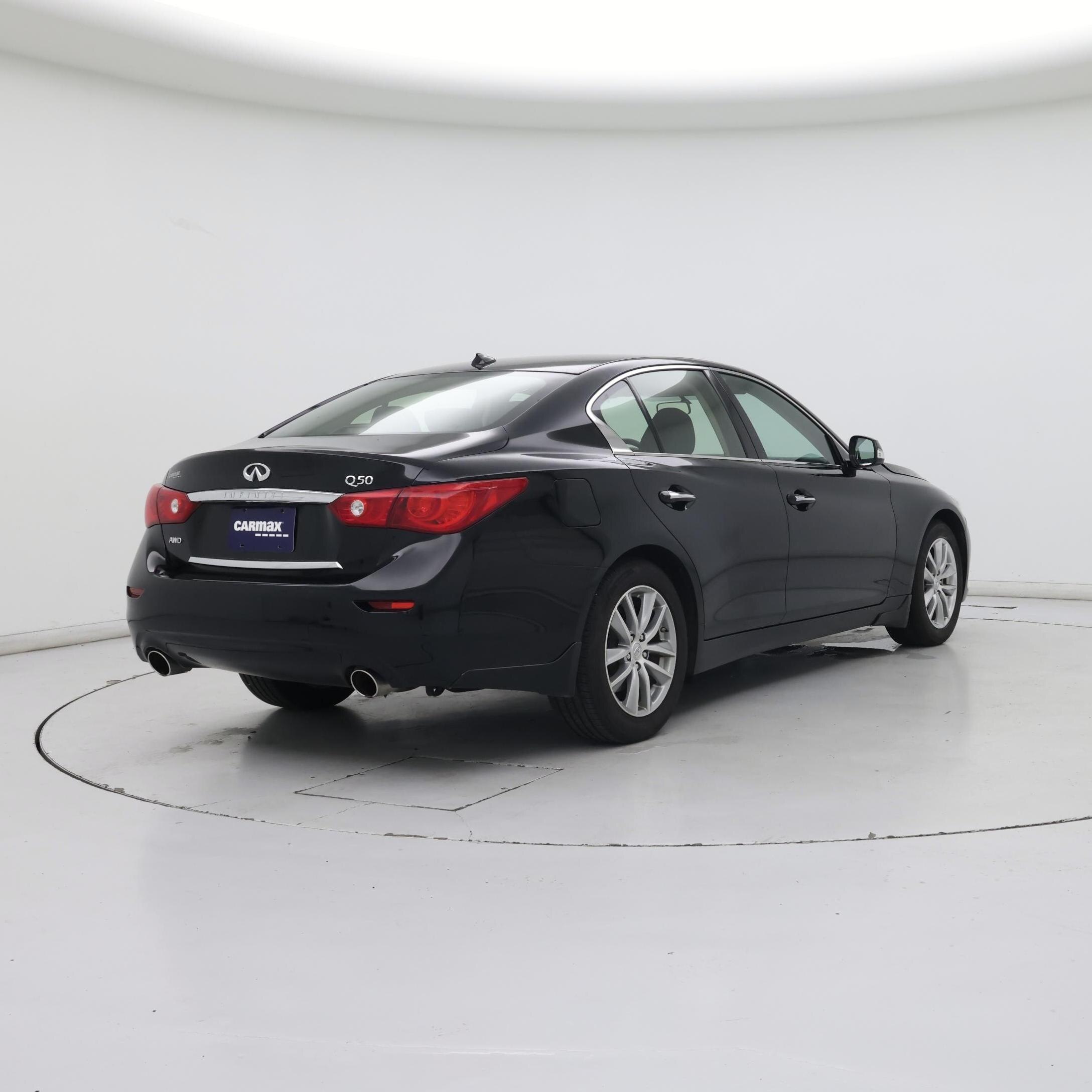Thumbnail: 2015 INFINITI Q50 - 8