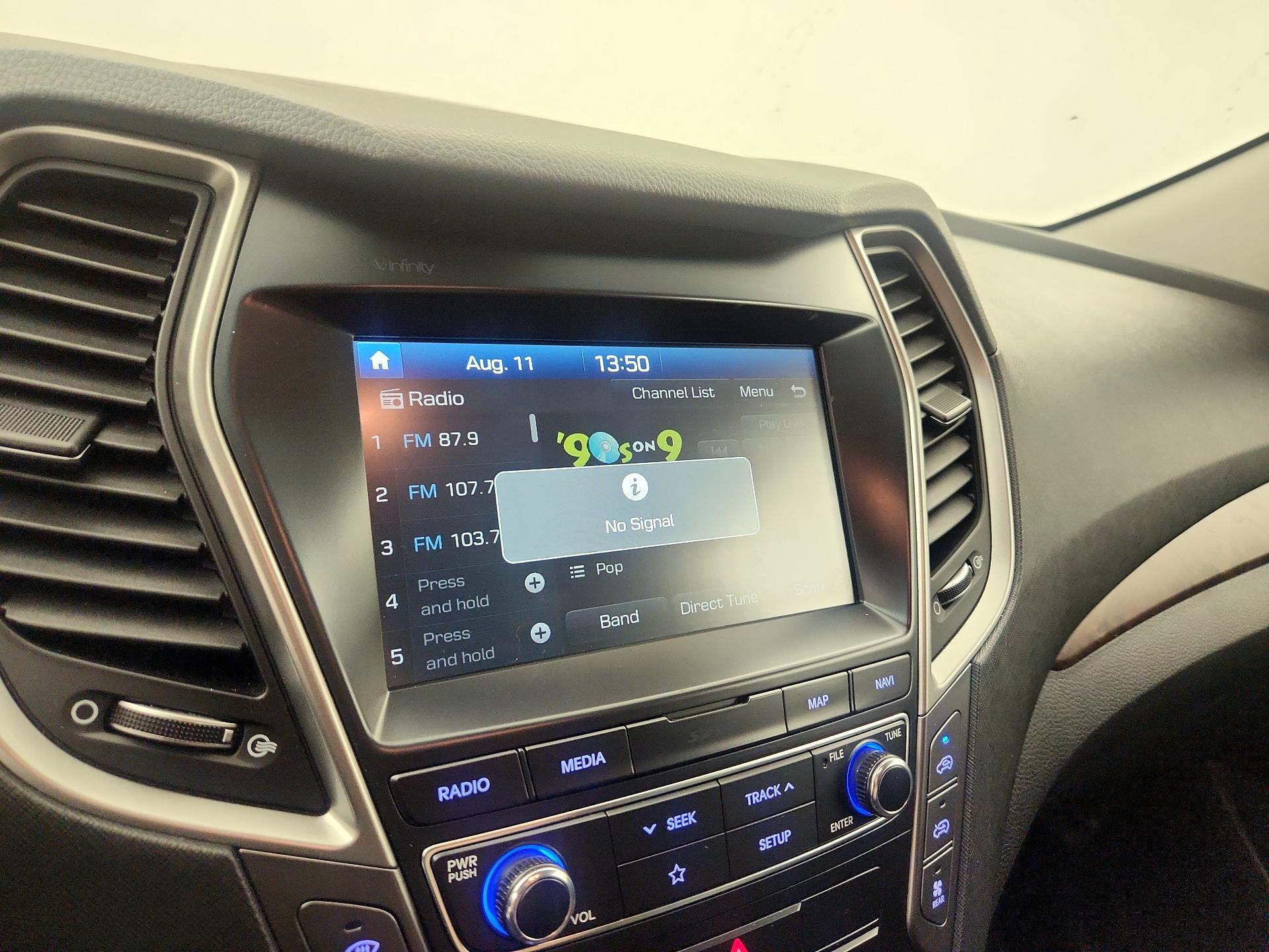 Thumbnail: 2019 Hyundai Santa Fe - 16
