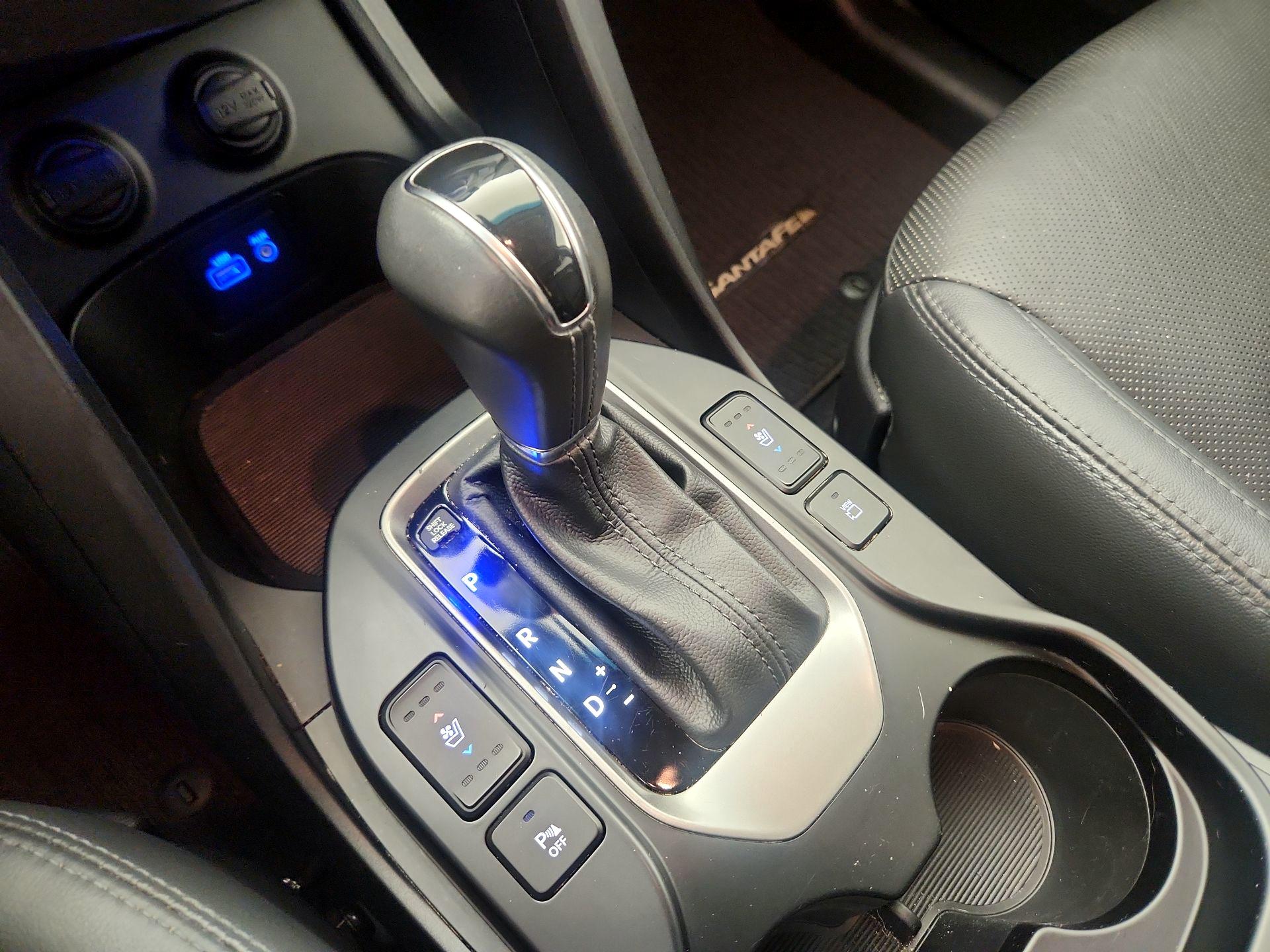 Thumbnail: 2019 Hyundai Santa Fe - 18