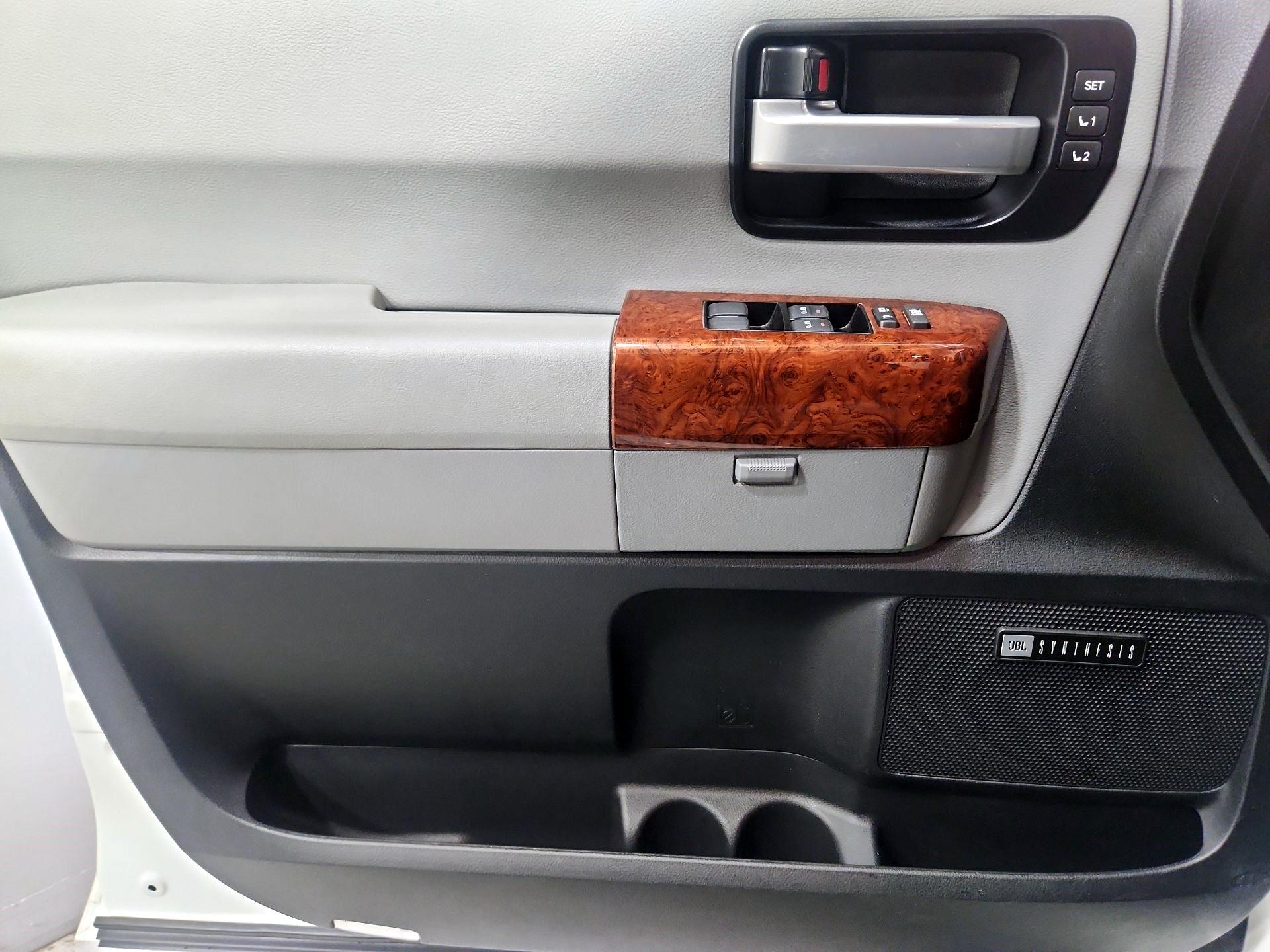 Thumbnail: 2021 Toyota Sequoia - 12