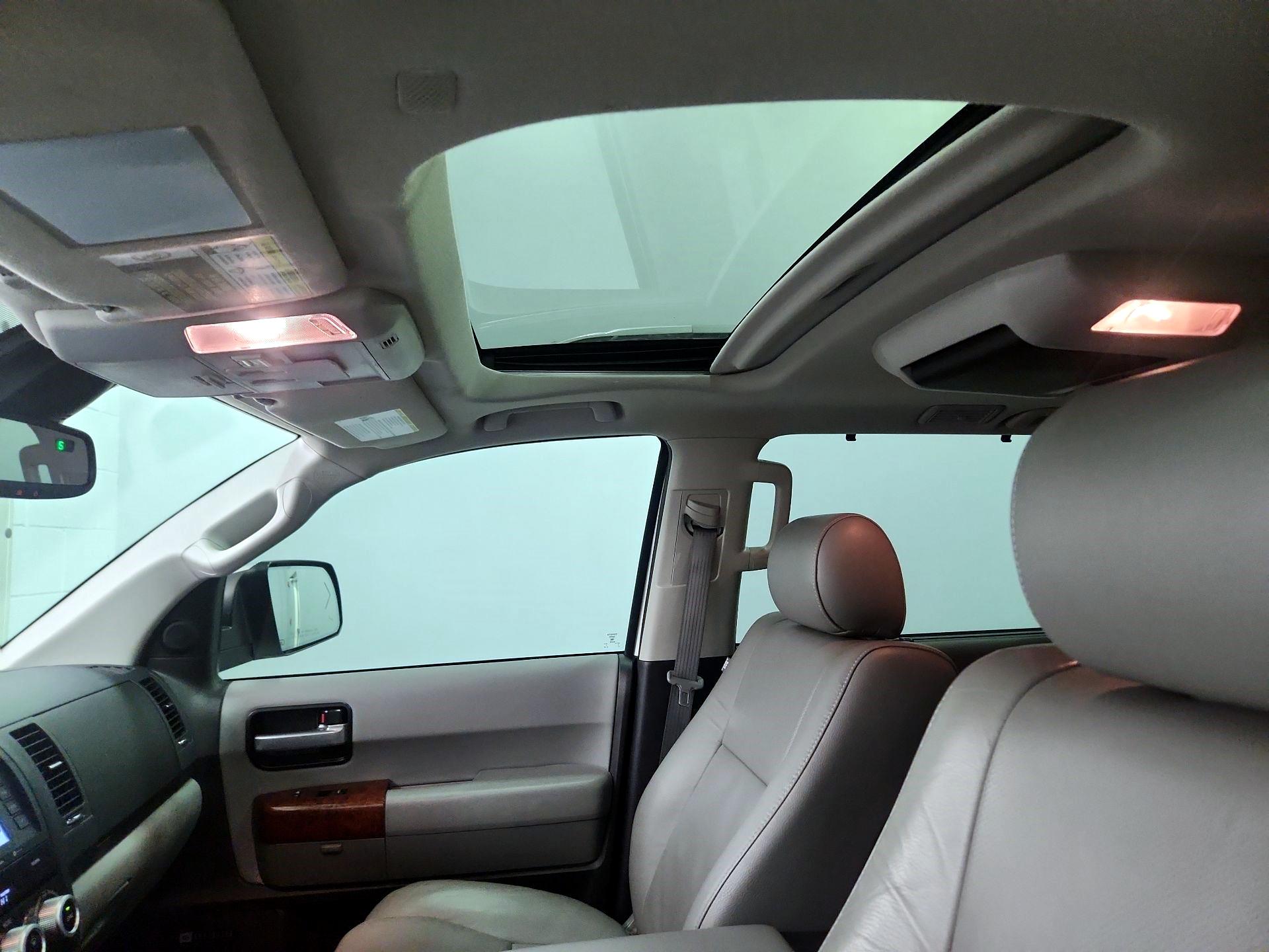 Thumbnail: 2021 Toyota Sequoia - 20