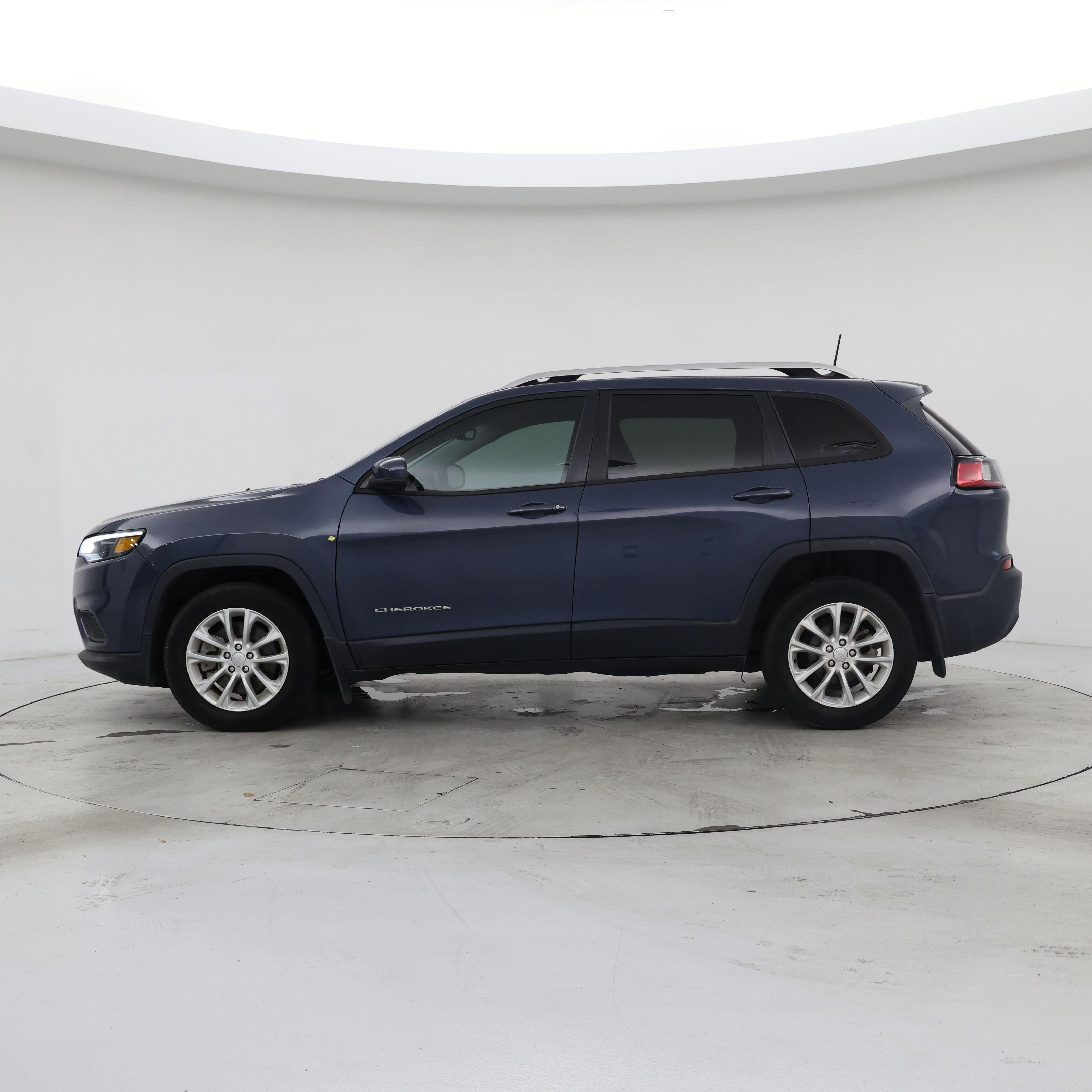 Thumbnail: 2021 Jeep Cherokee - 3