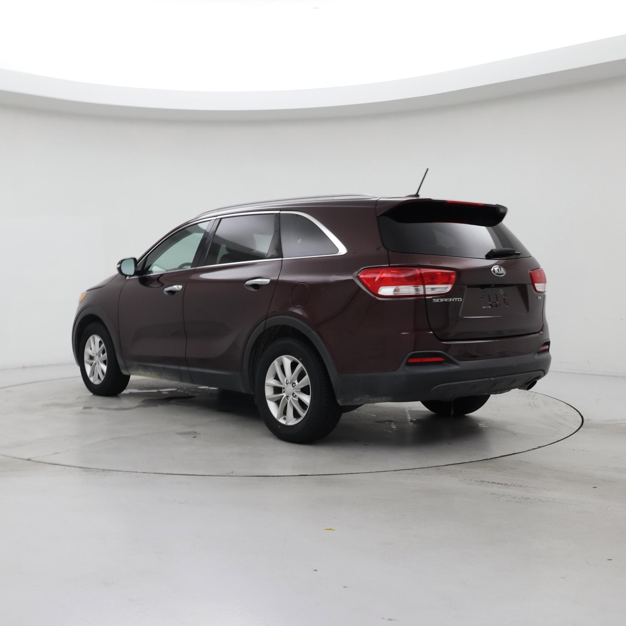 Thumbnail: 2018 Kia Sorento - 2