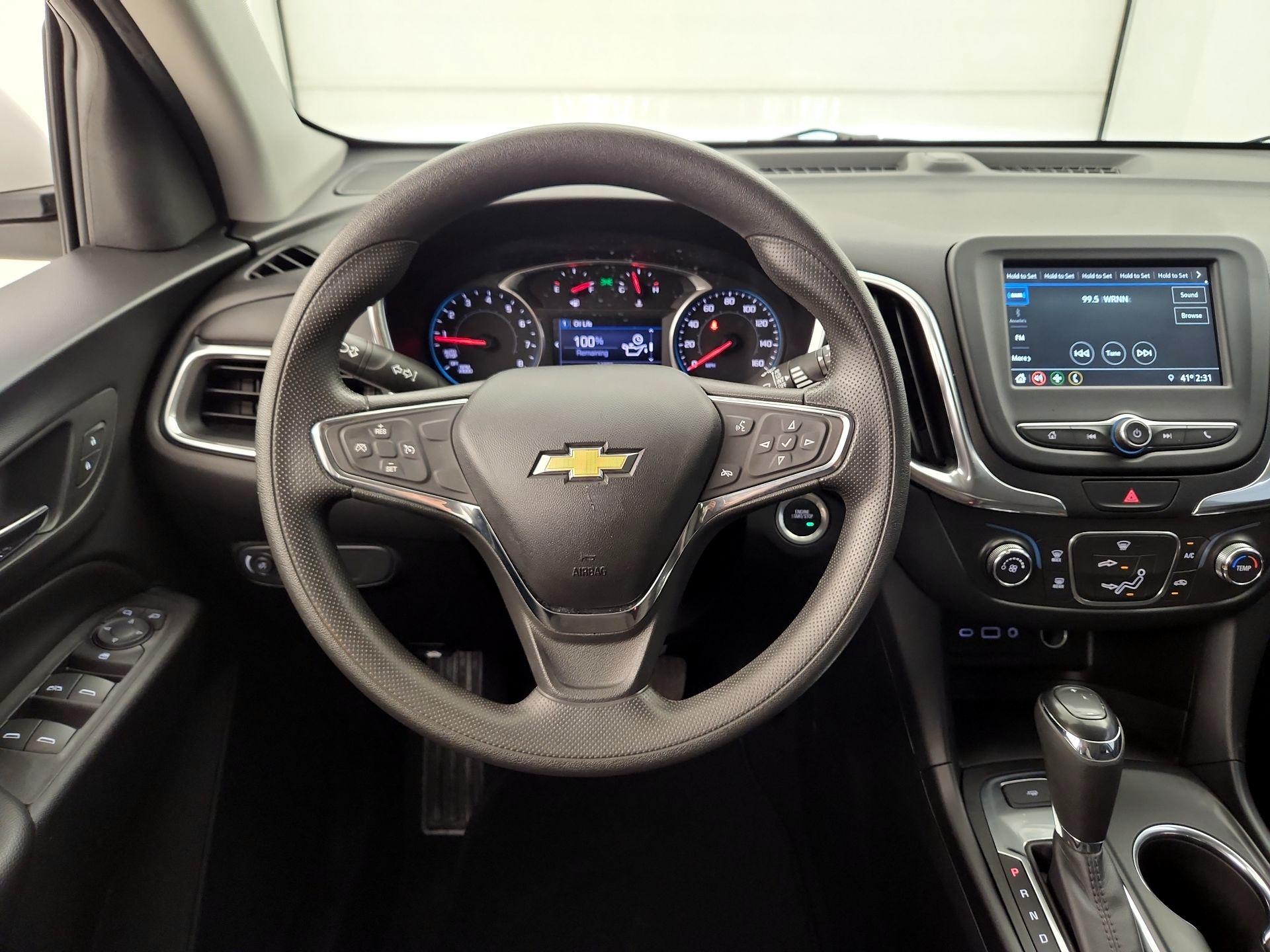 Thumbnail: 2019 Chevrolet Equinox - 10