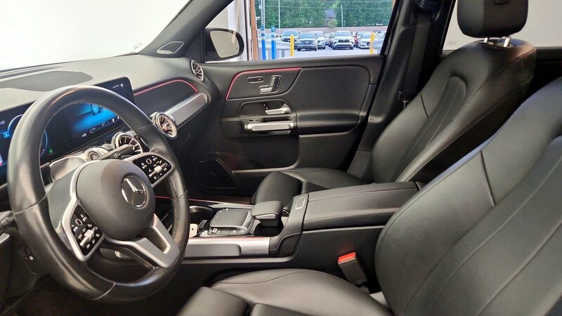 2021 Mercedes-Benz GLB 250 11