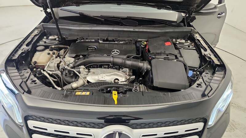2021 Mercedes-Benz GLB 250 21