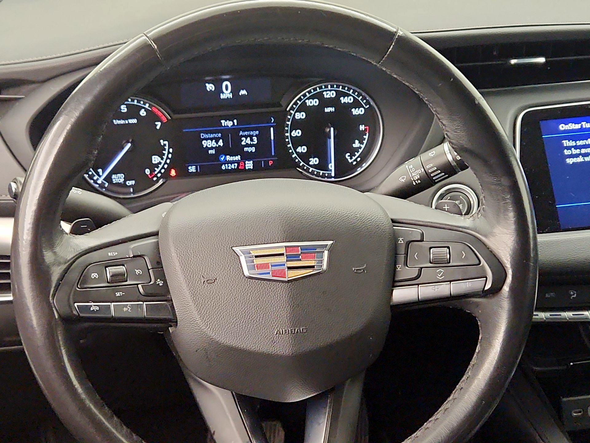 Thumbnail: 2023 Cadillac XT4 - 10