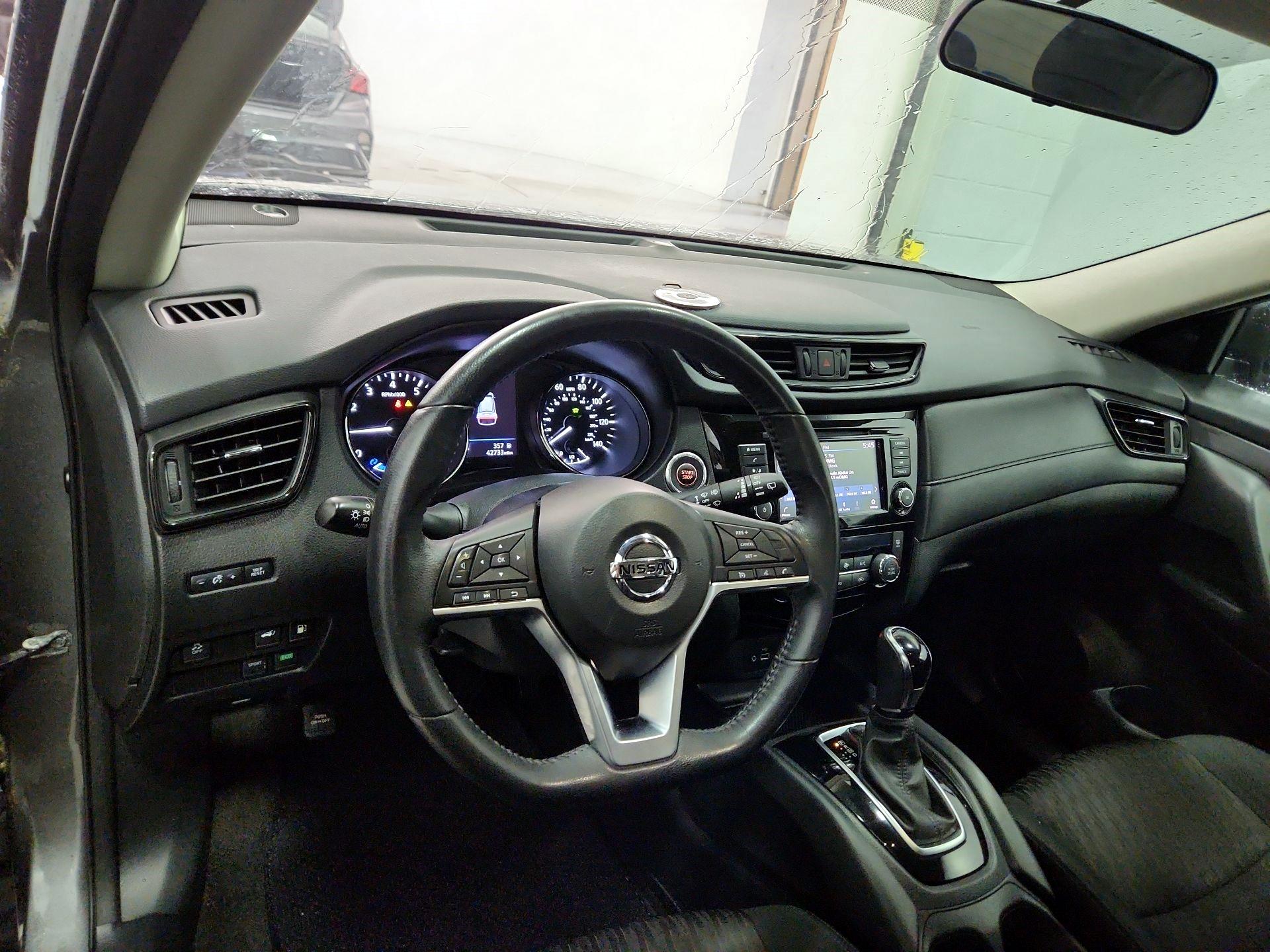 Thumbnail: 2018 Nissan Rogue - 9