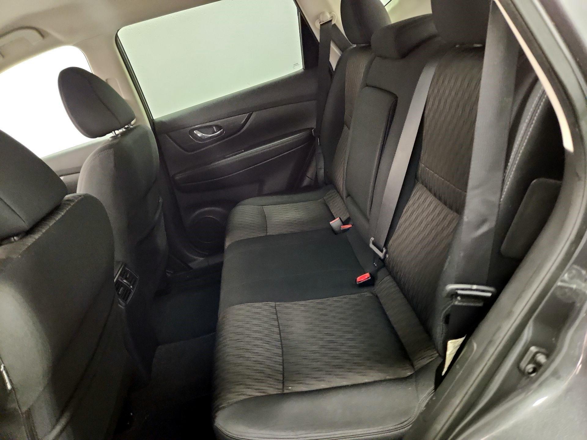 Thumbnail: 2018 Nissan Rogue - 19