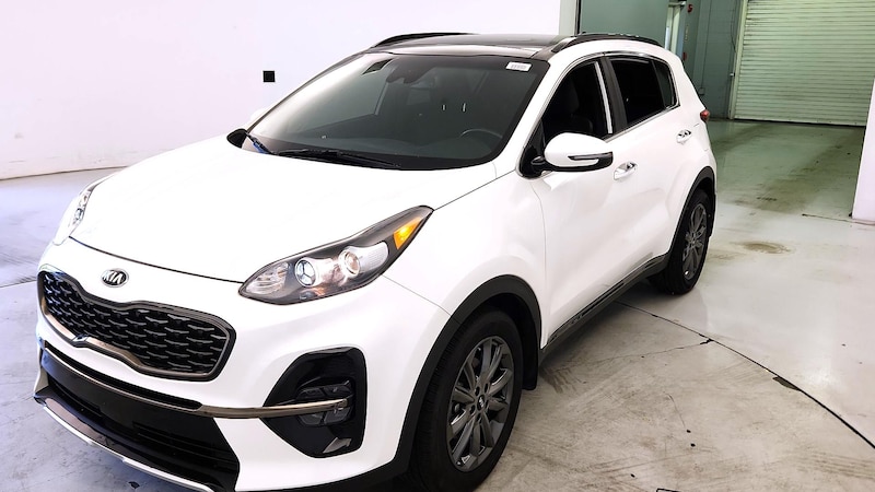 2020 Kia Sportage S 3