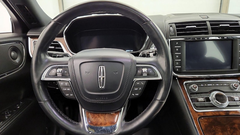 2017 Lincoln Continental Reserve 10