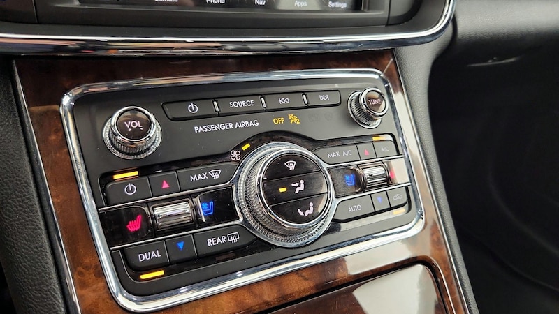 2017 Lincoln Continental Reserve 16