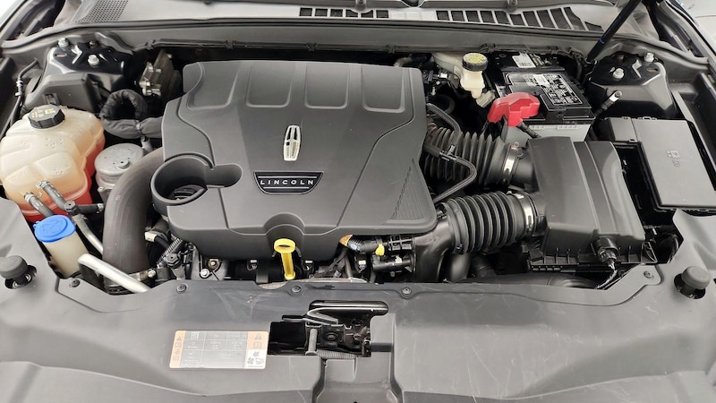 2017 Lincoln Continental Reserve 22