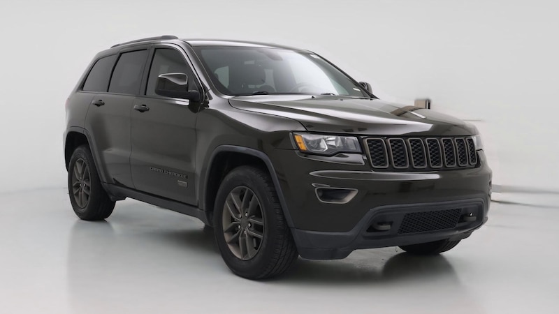 2017 Jeep Grand Cherokee 75th Anniversary Edition Hero Image