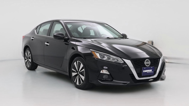 2019 Nissan Altima SV Hero Image