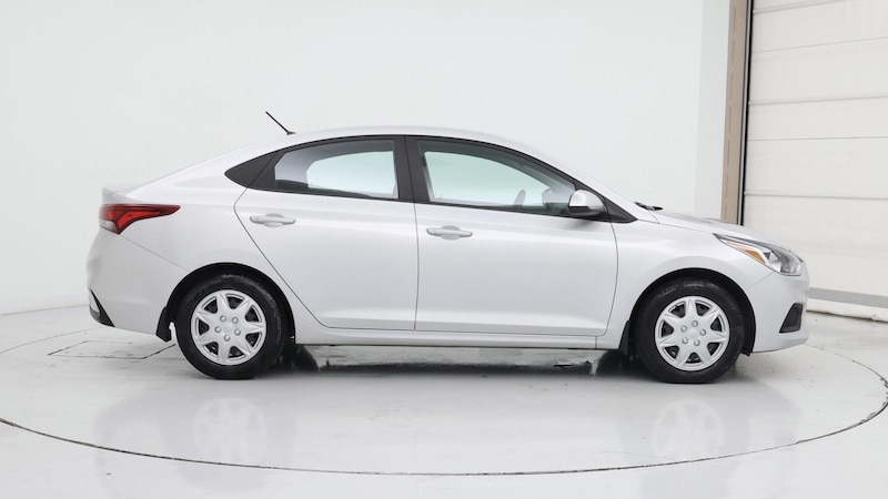 2022 Hyundai Accent SE 7