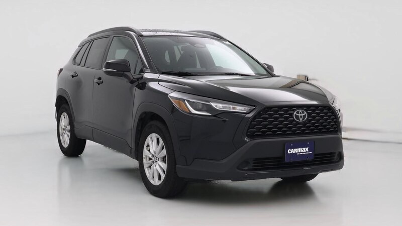 2024 Toyota Corolla Cross LE Hero Image