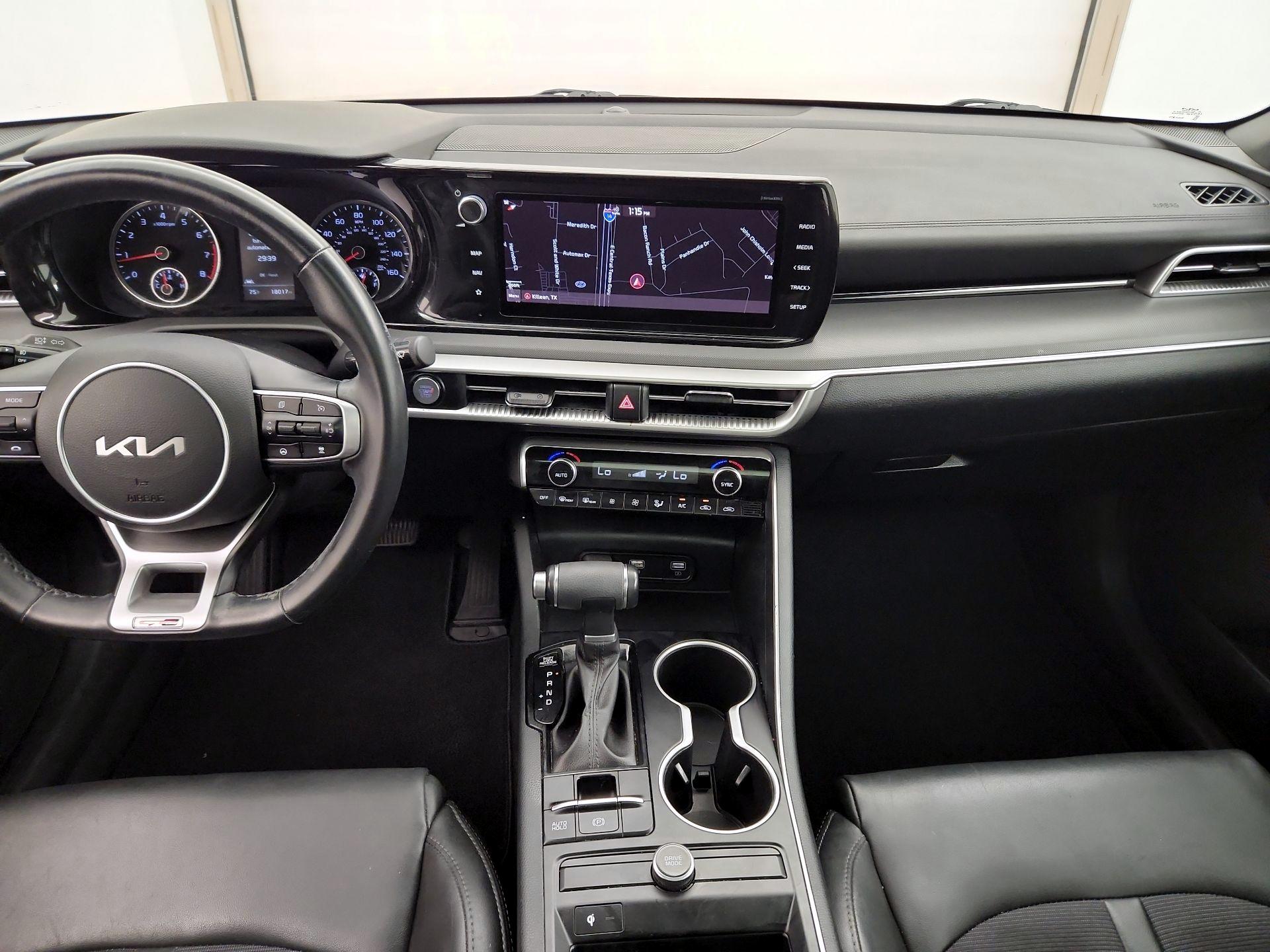 Thumbnail: 2022 Kia K5 - 9