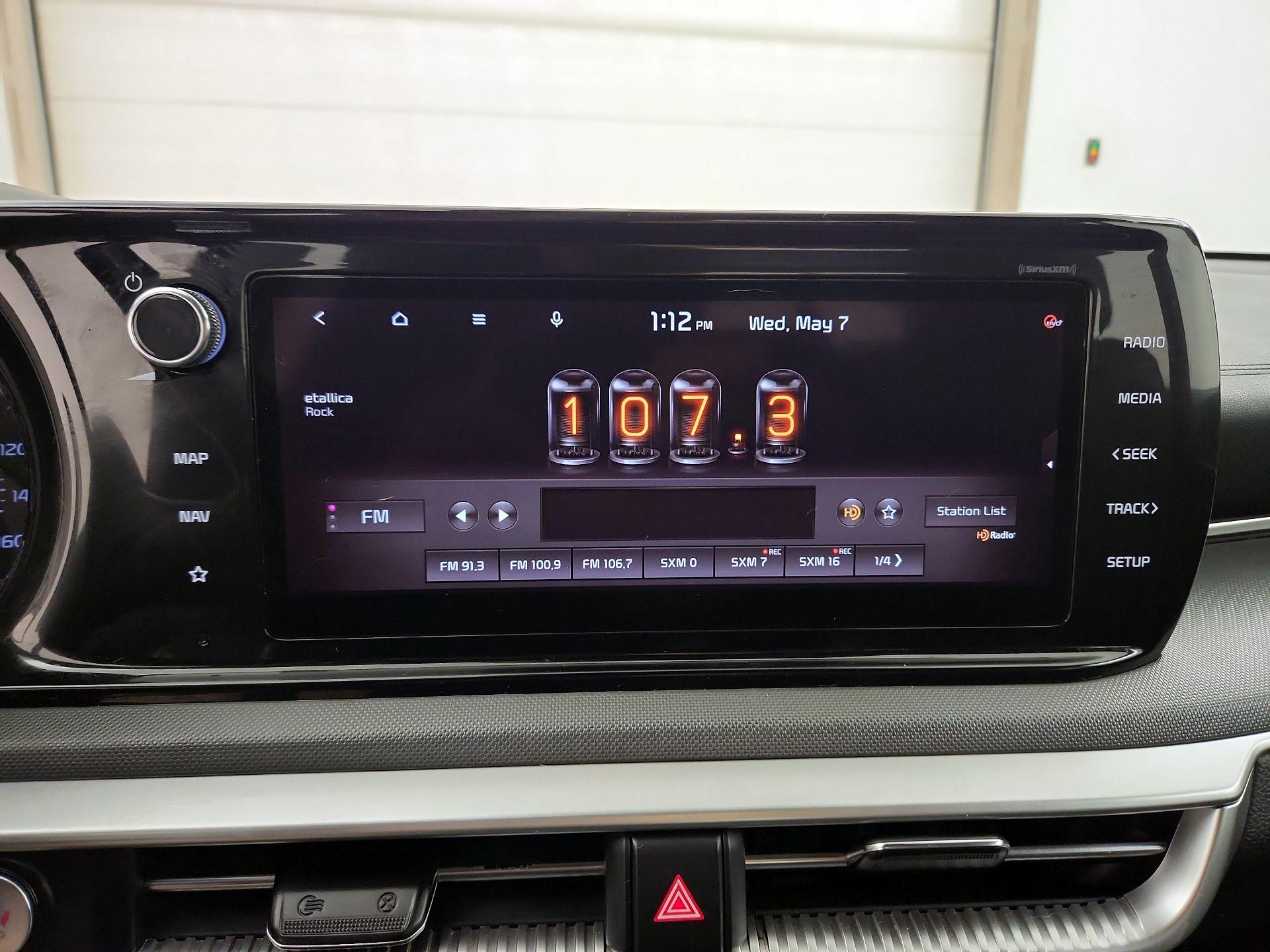 Thumbnail: 2022 Kia K5 - 16