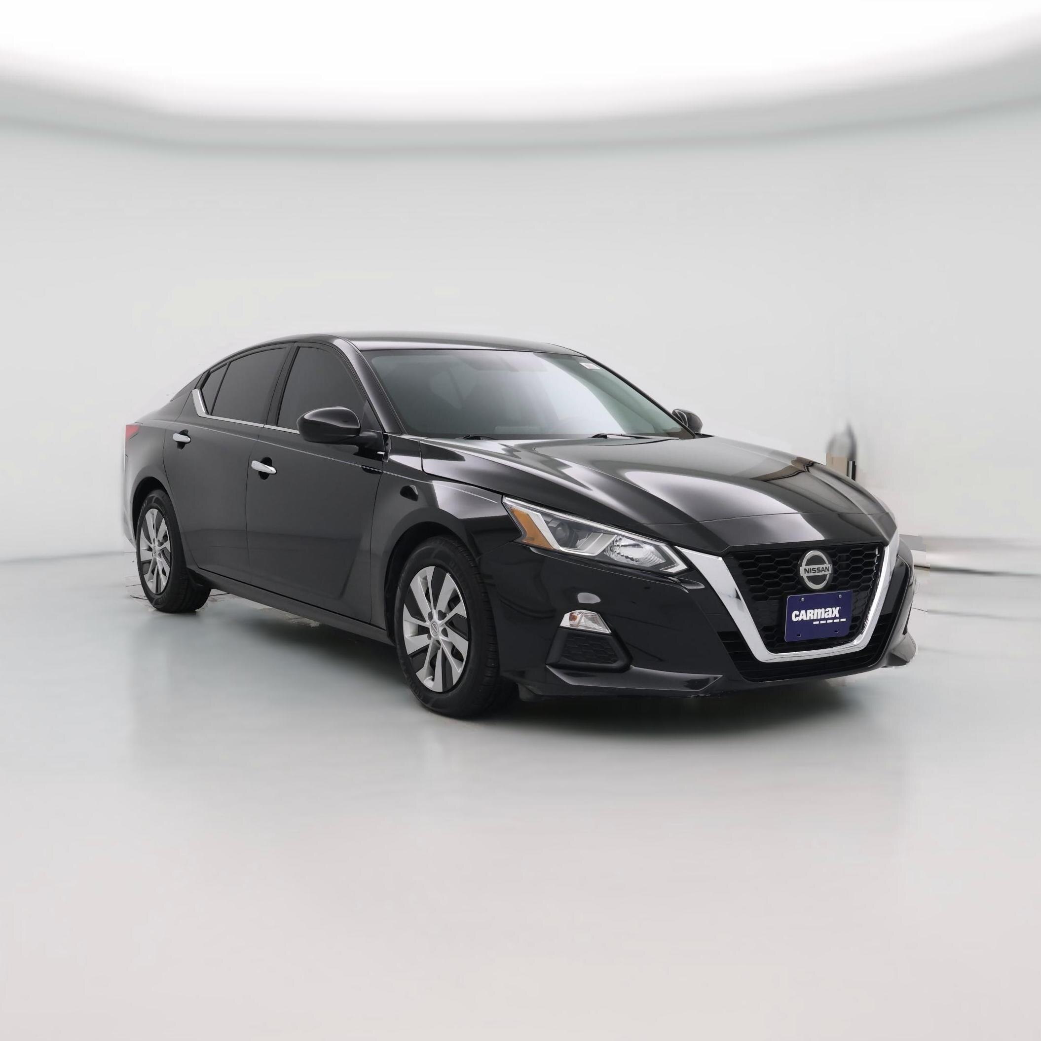 Thumbnail: 2020 Nissan Altima - 1