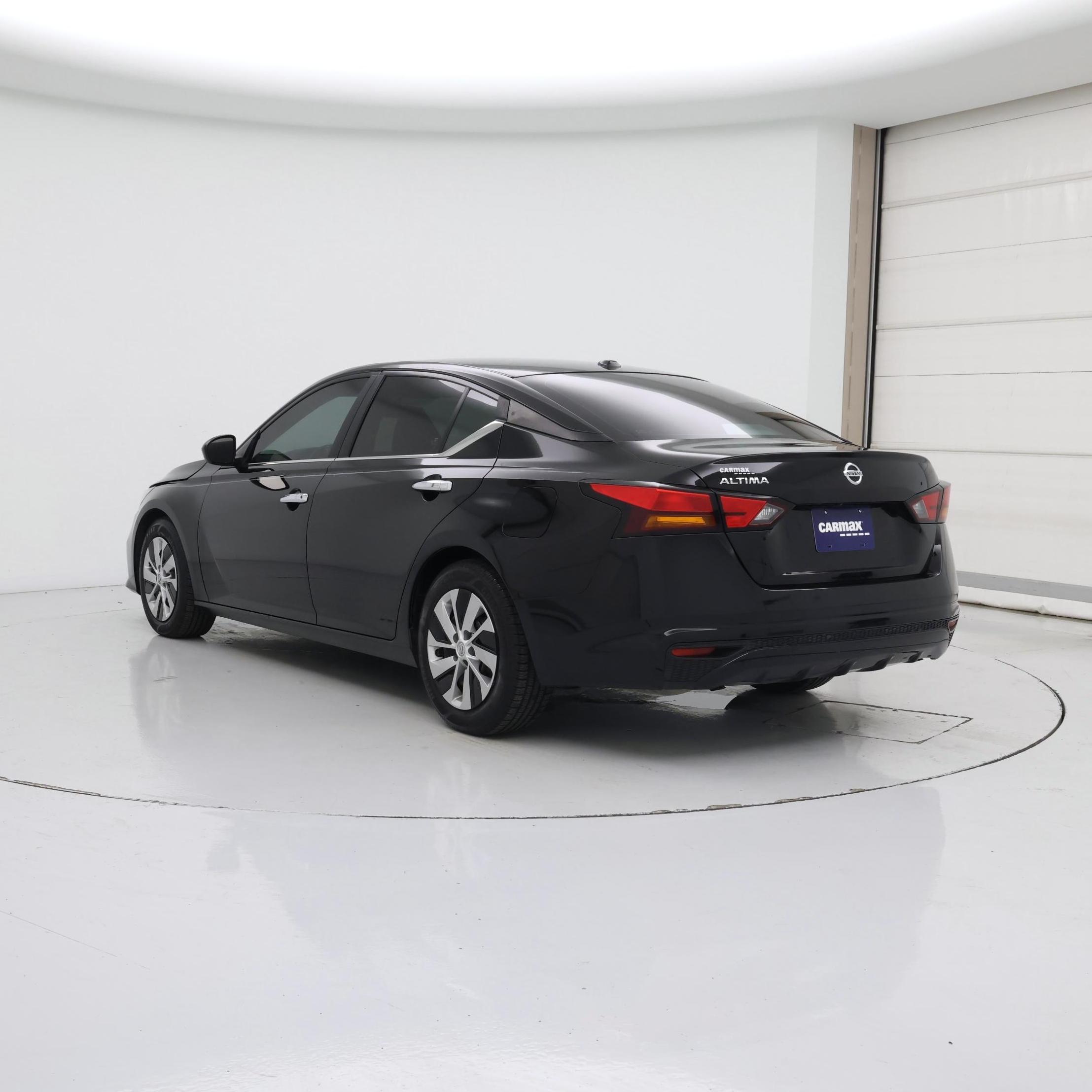 Thumbnail: 2020 Nissan Altima - 2