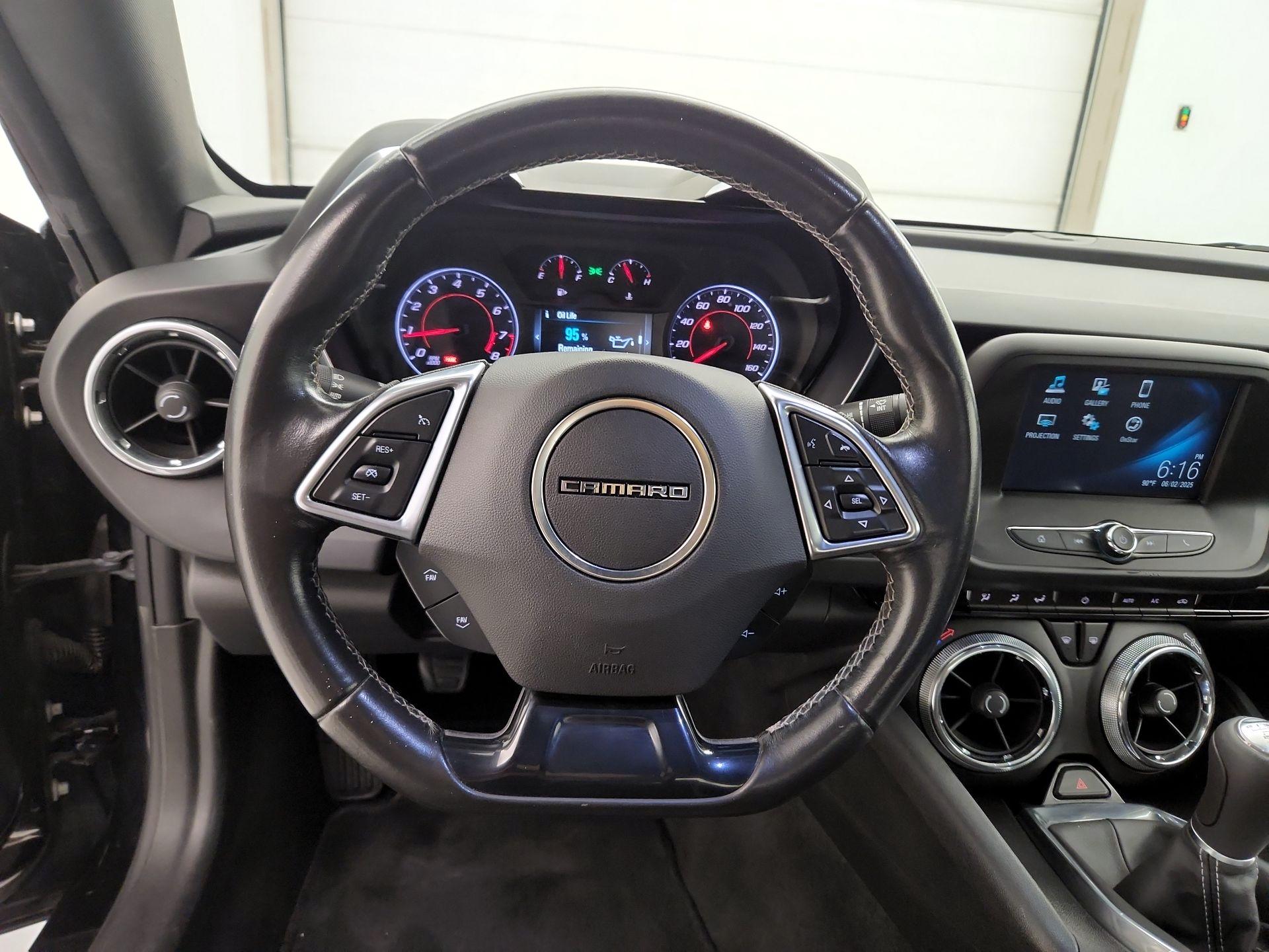 Thumbnail: 2016 Chevrolet Camaro - 10