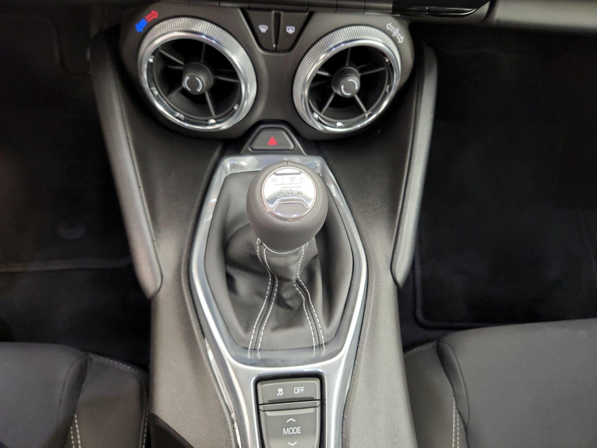 Thumbnail: 2016 Chevrolet Camaro - 16