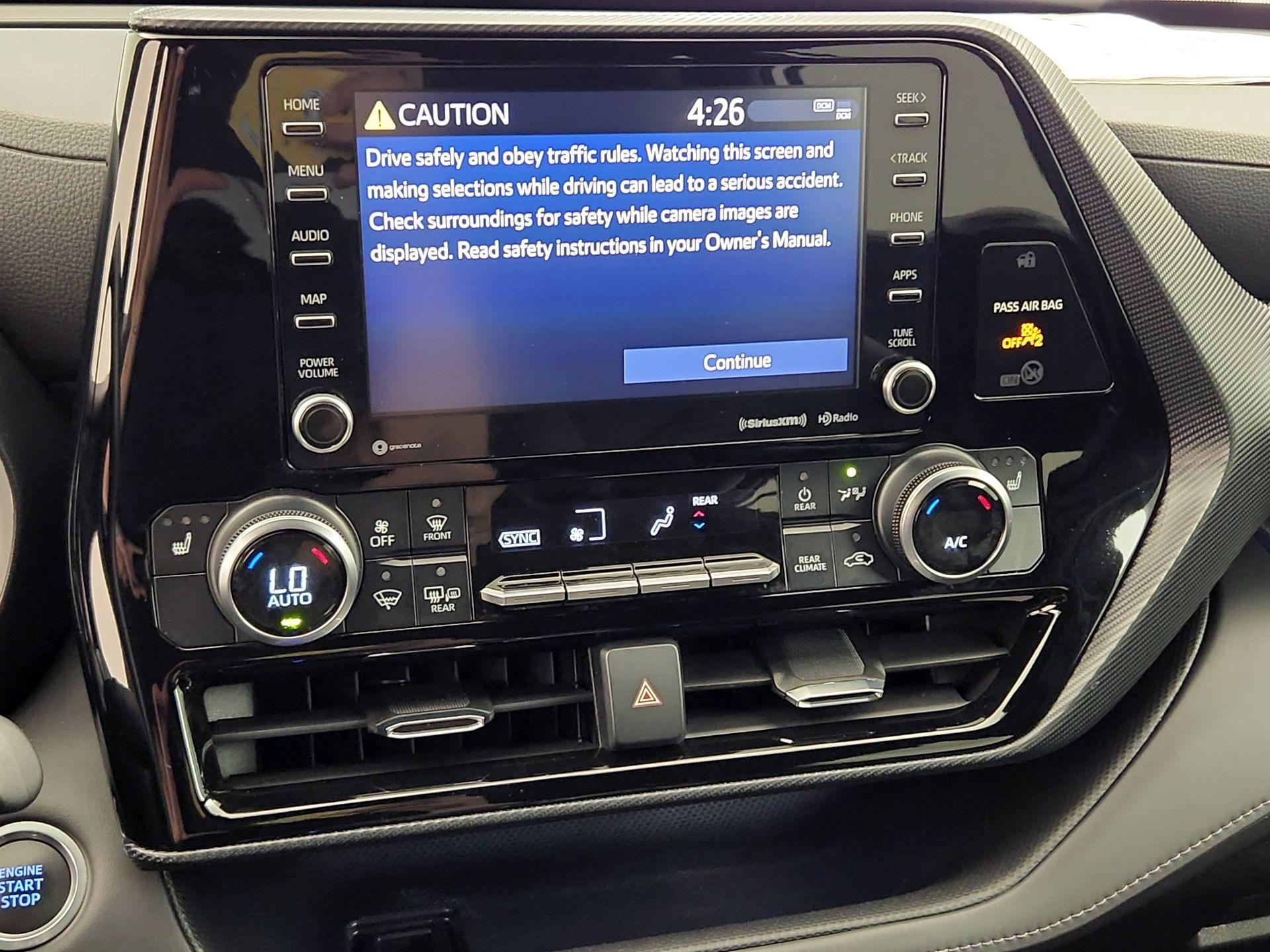 Thumbnail: 2021 Toyota Highlander - 14